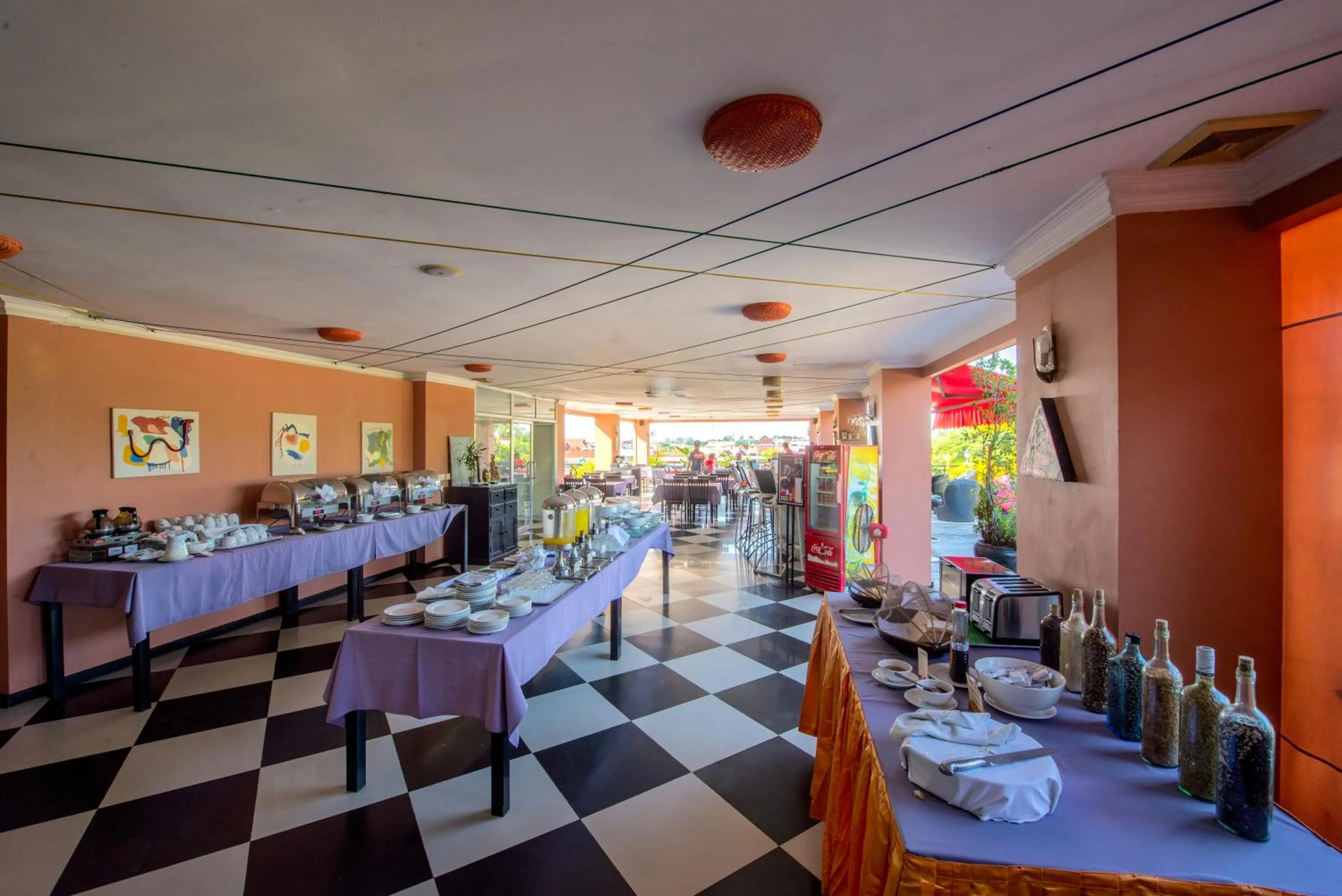 Restaurant/places to eat in JK Resident