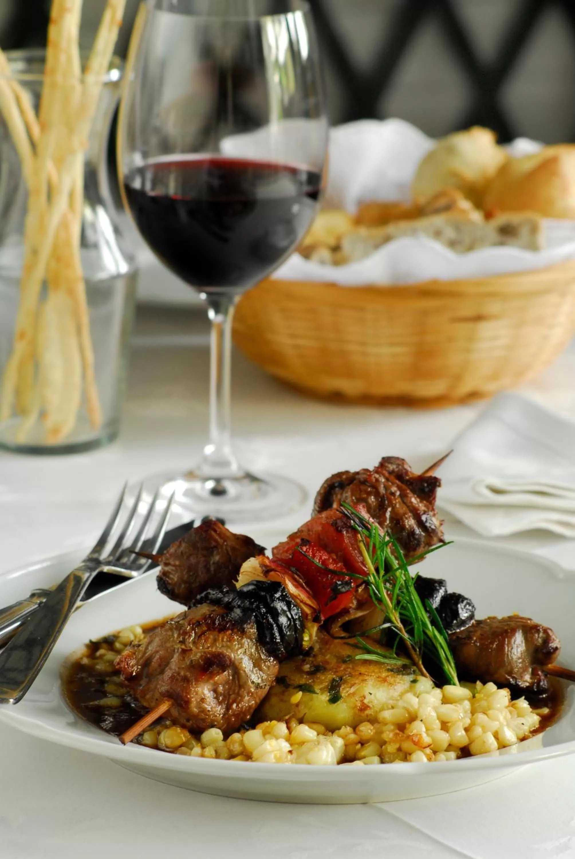 Restaurant/places to eat in Estancia Ave María