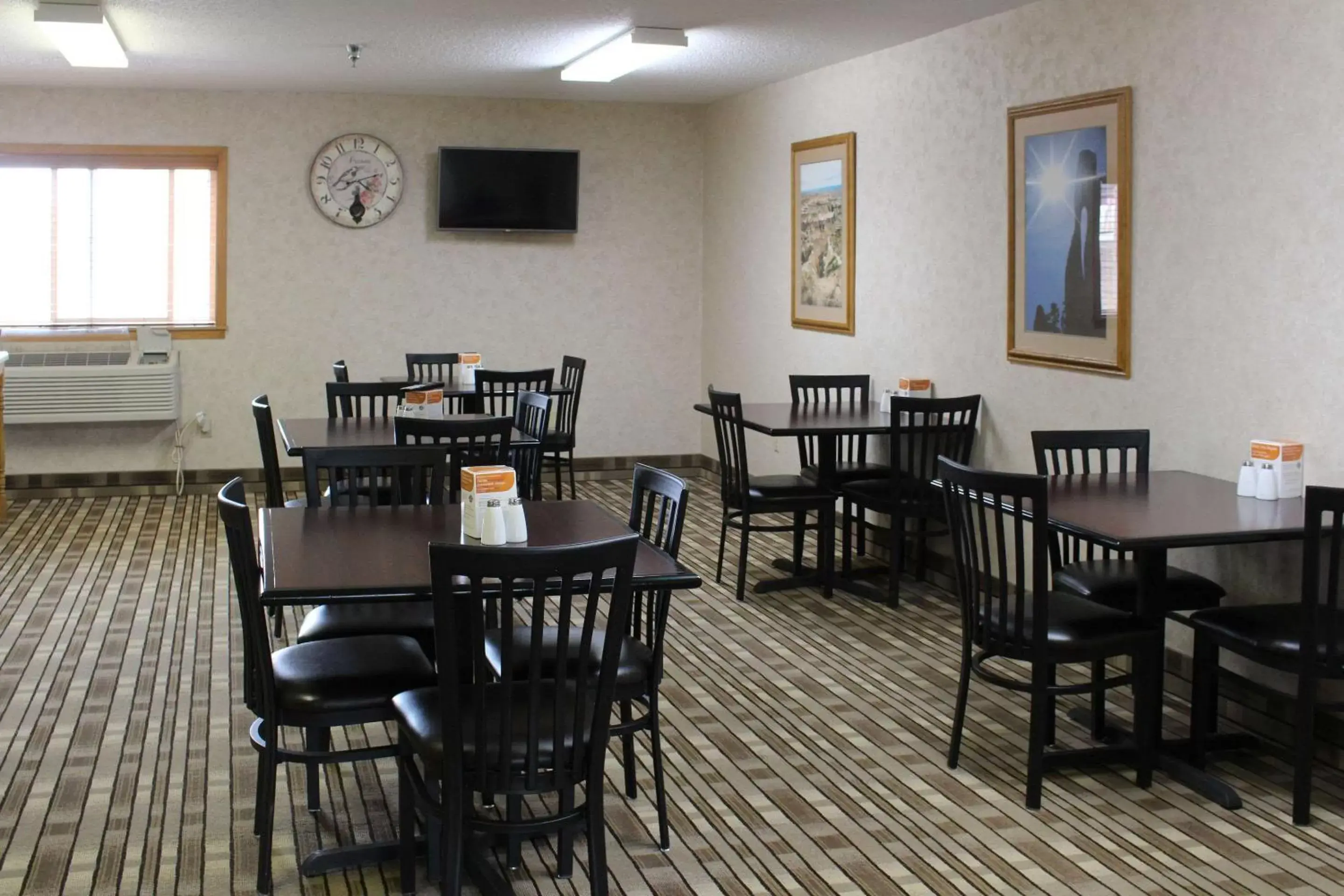 Restaurant/Places to Eat in Quality Inn Spearfish