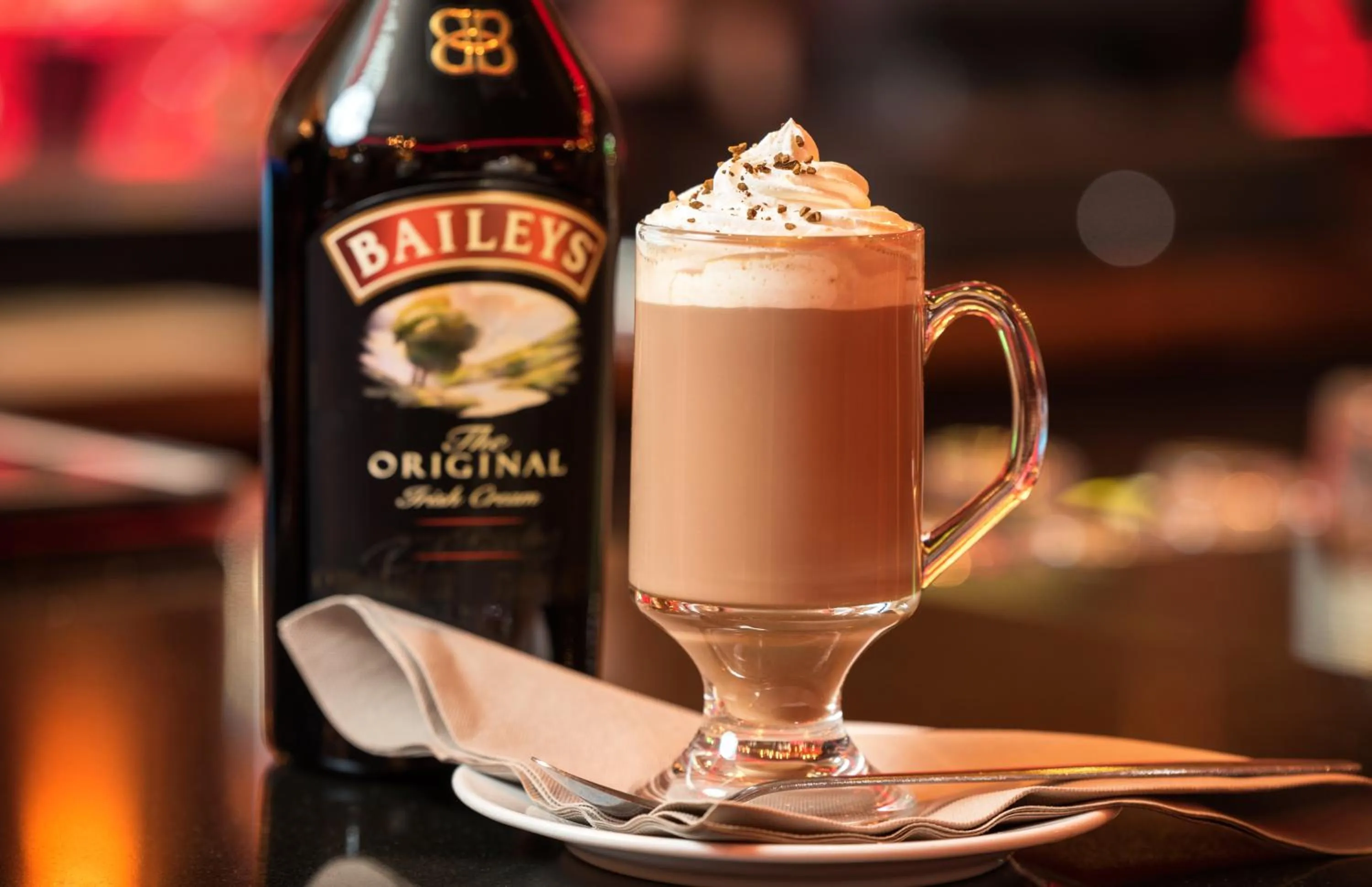 Drinks in Scott's Hotel