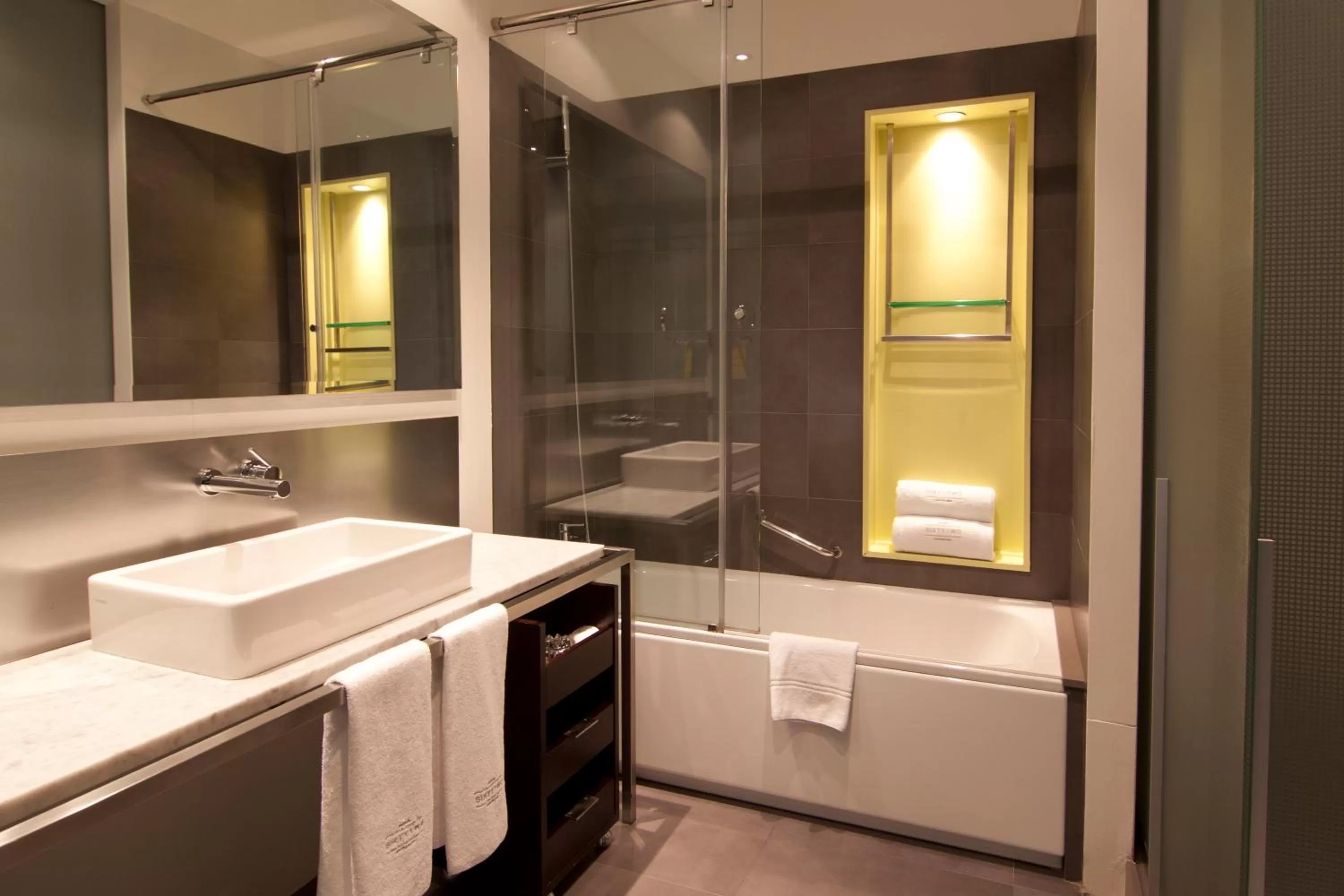 Bathroom in Sixtytwo Hotel