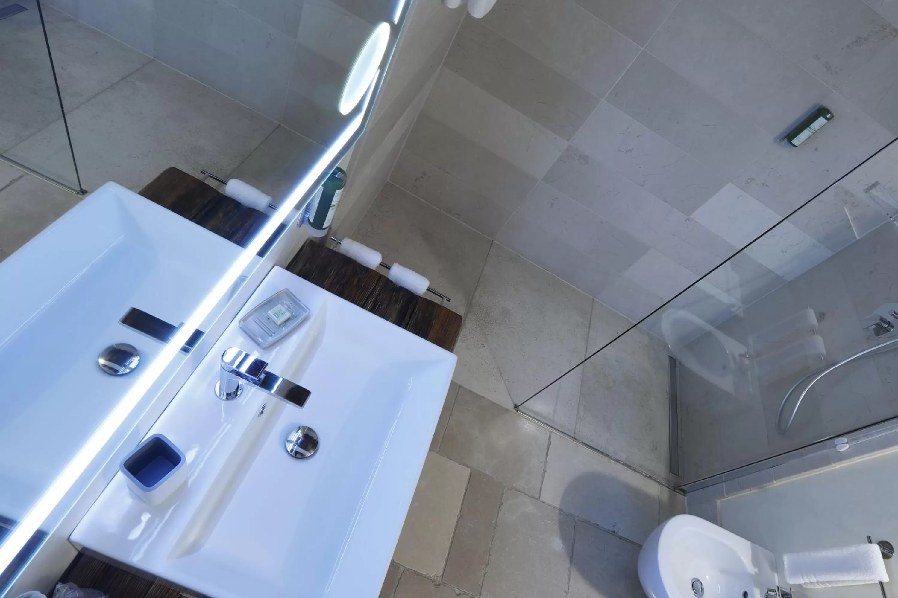 Shower in Hotel Antica Abbazia