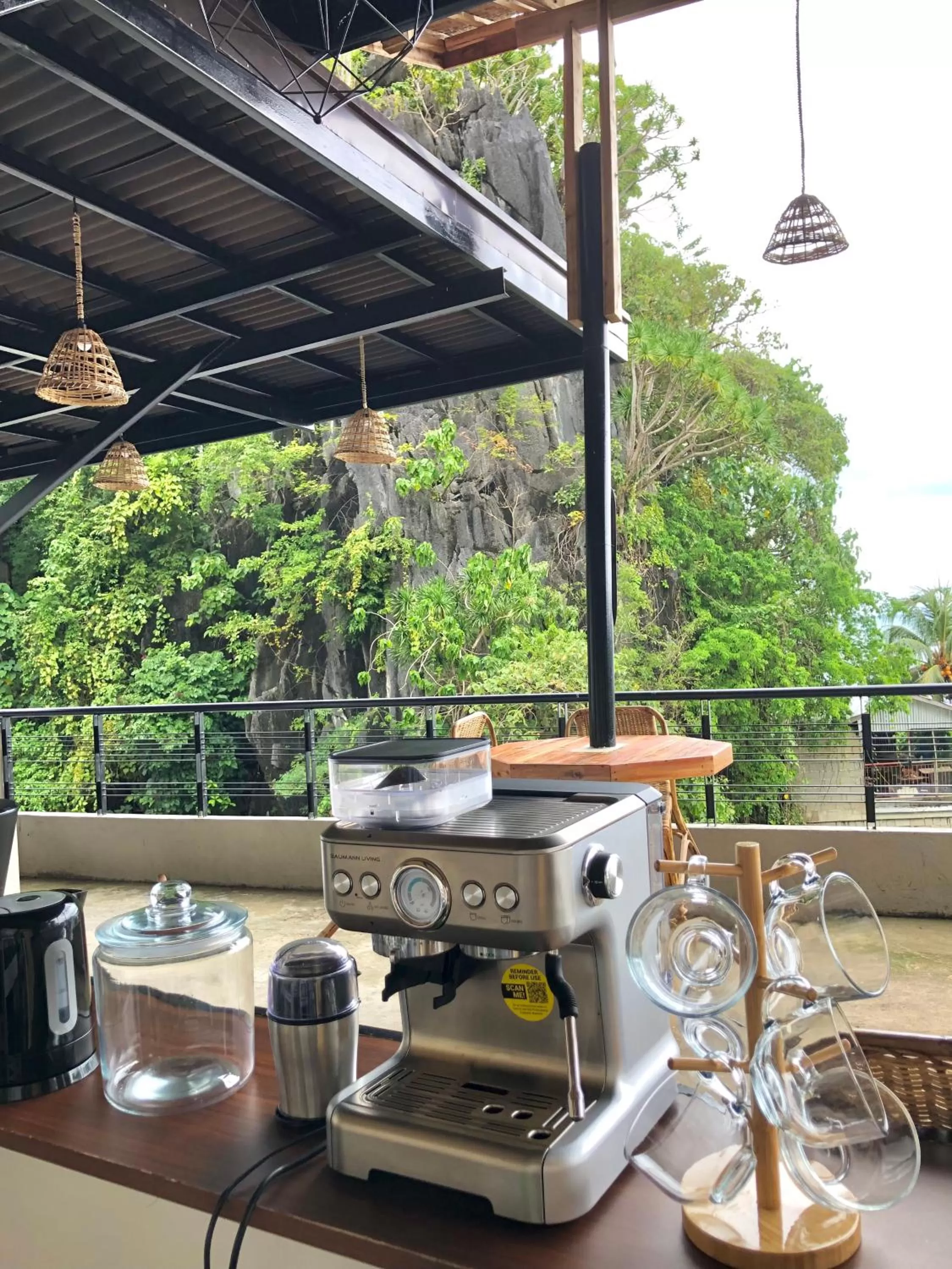 Coffee/tea facilities in Hanna's Inn, El Nido