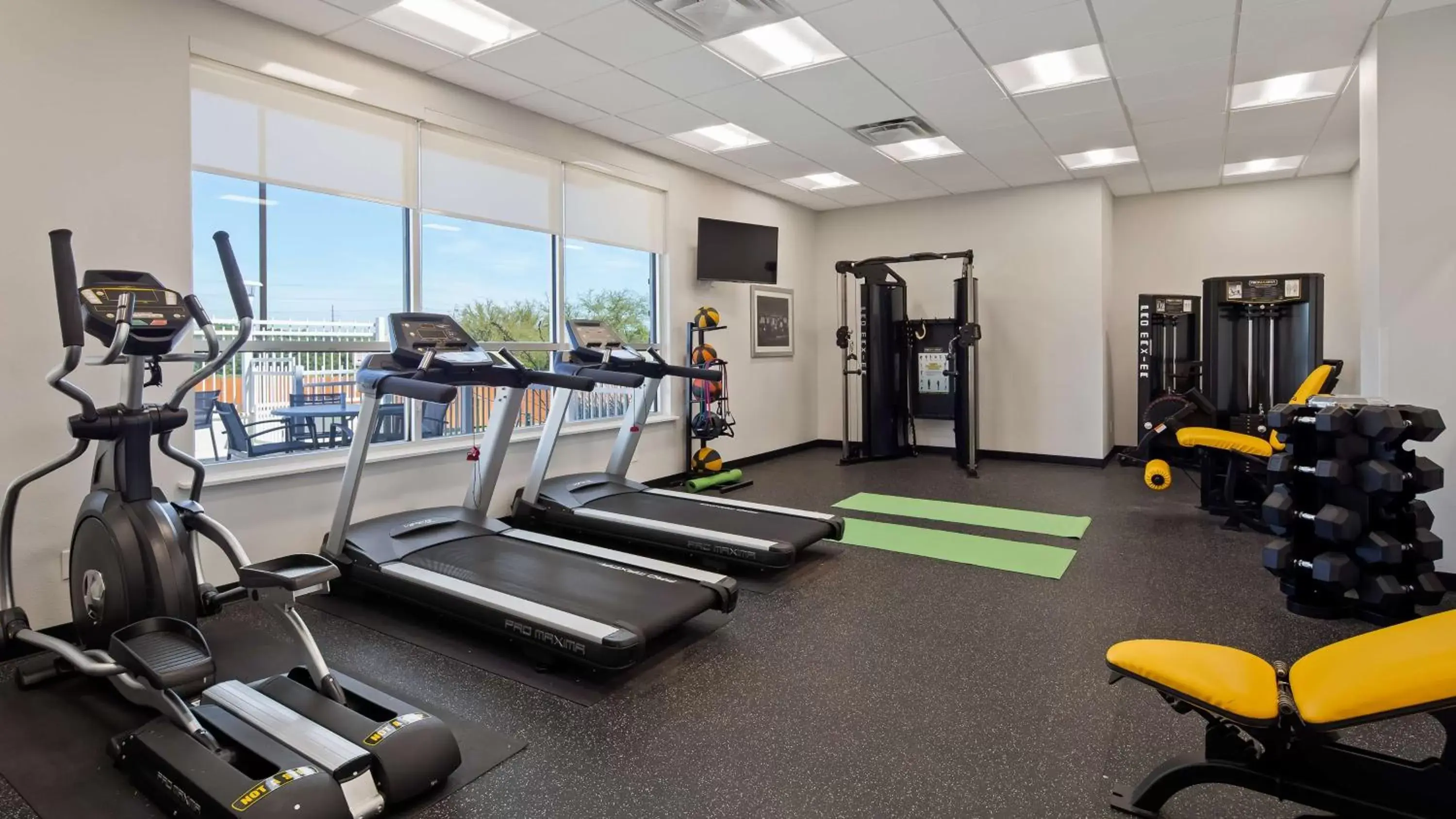 Fitness centre/facilities in Best Western Plus Roland Inn & Suites Fitness centre/facilities in Best Western Plus Roland Inn & Suites