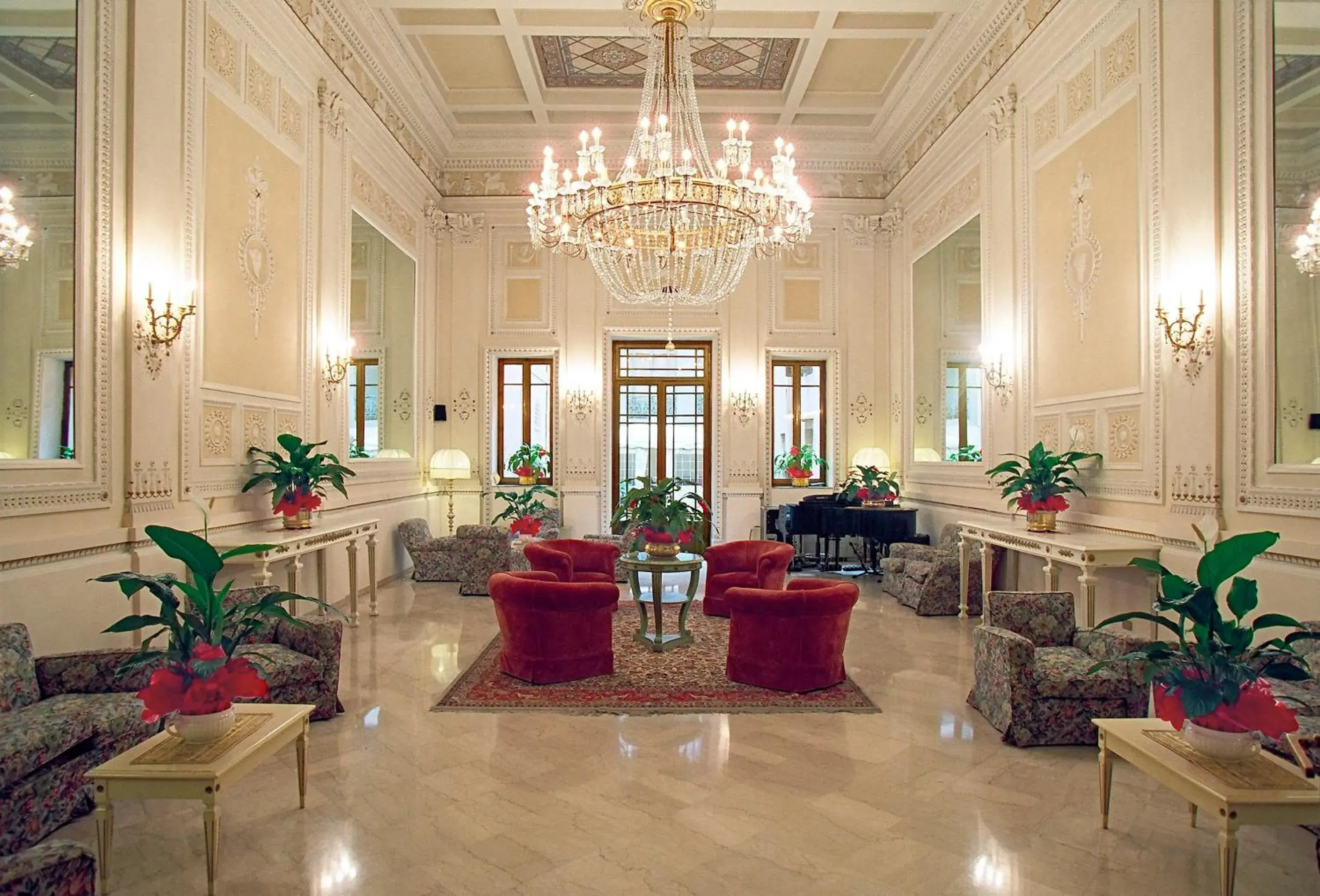 Lounge or bar, Lobby/Reception in Grand Hotel Plaza & Locanda Maggiore