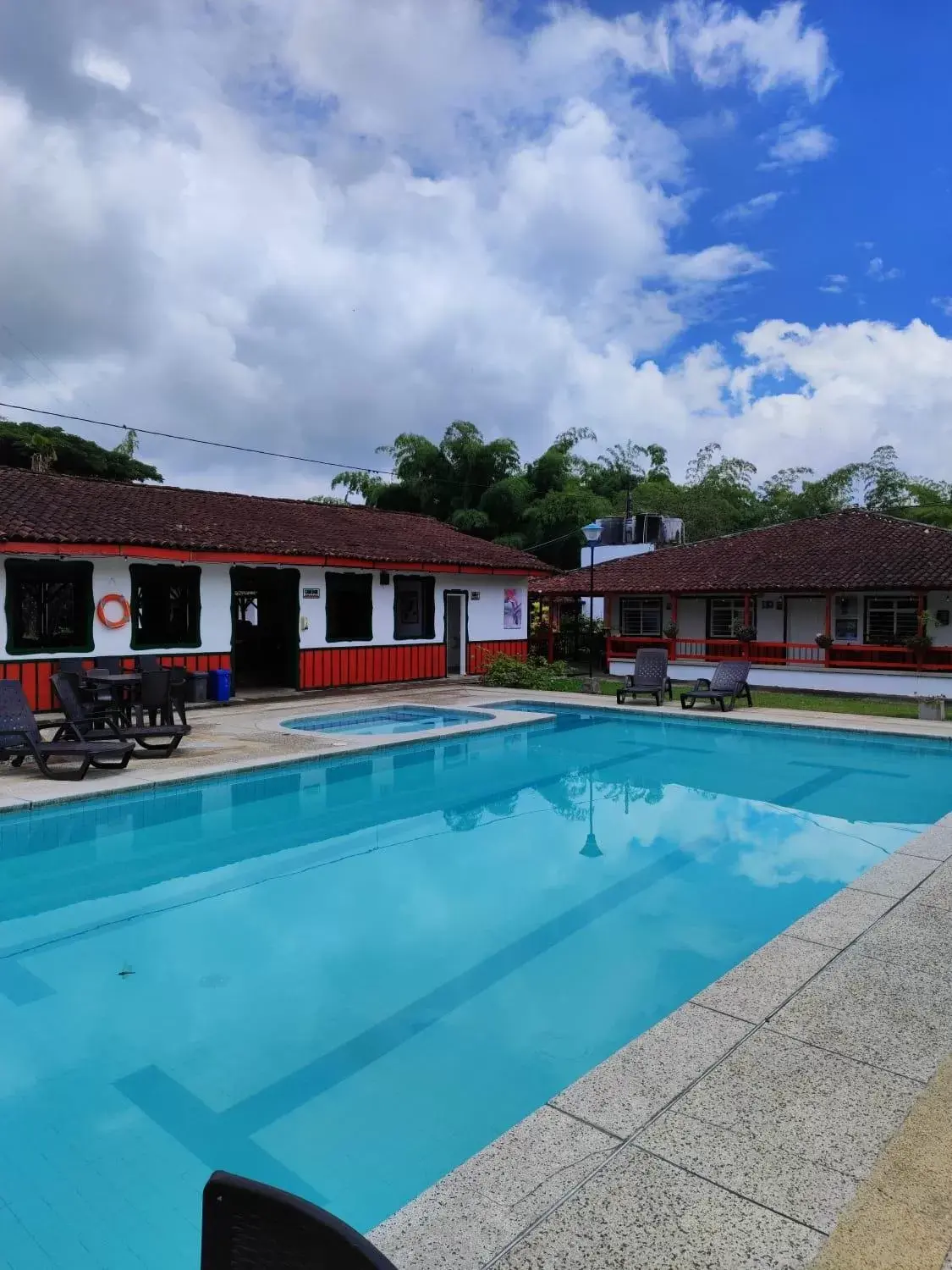 Property building, Swimming Pool in Hotel campestre La Floresta