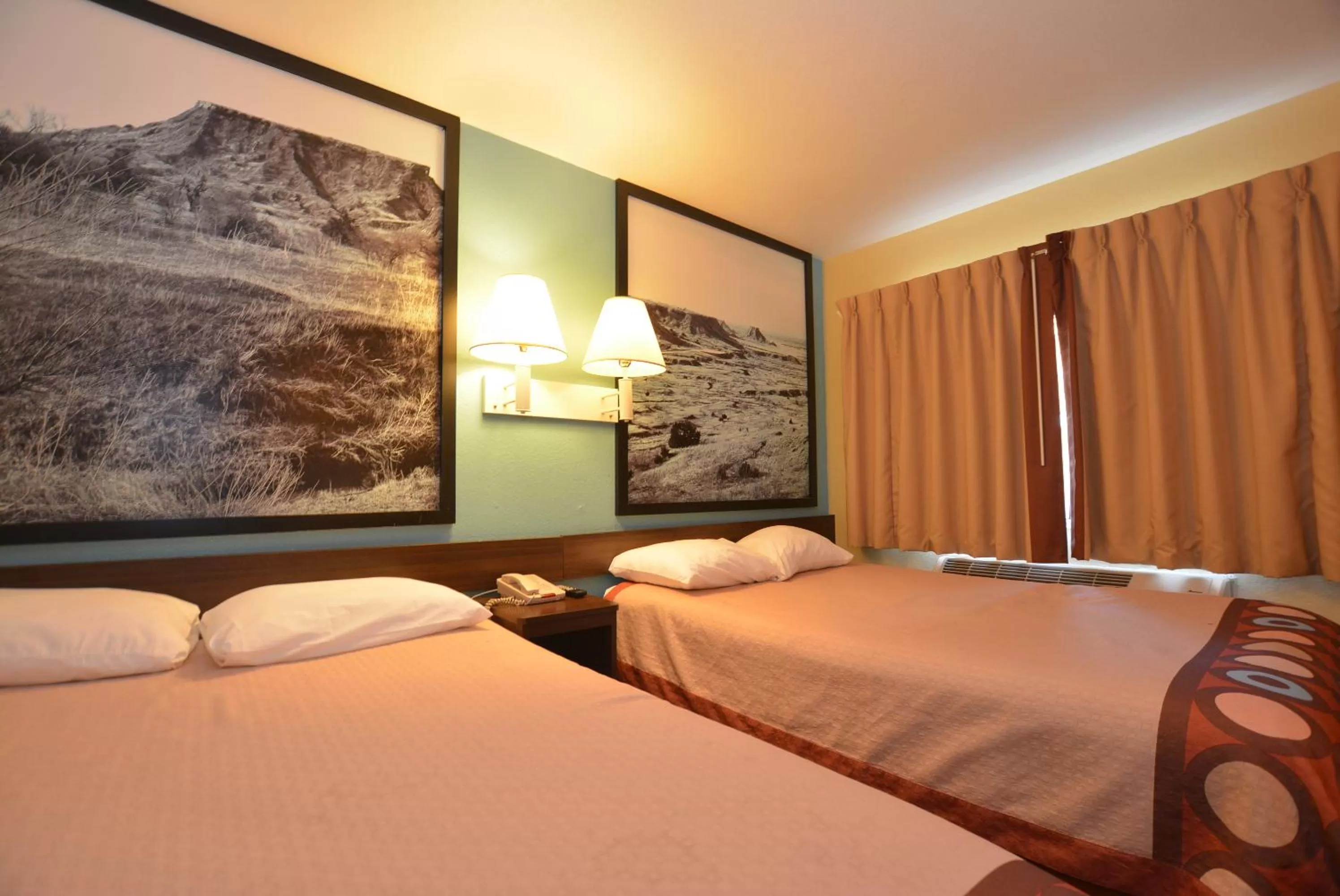 Bedroom, Bed in Super 8 by Wyndham Midwest City OK