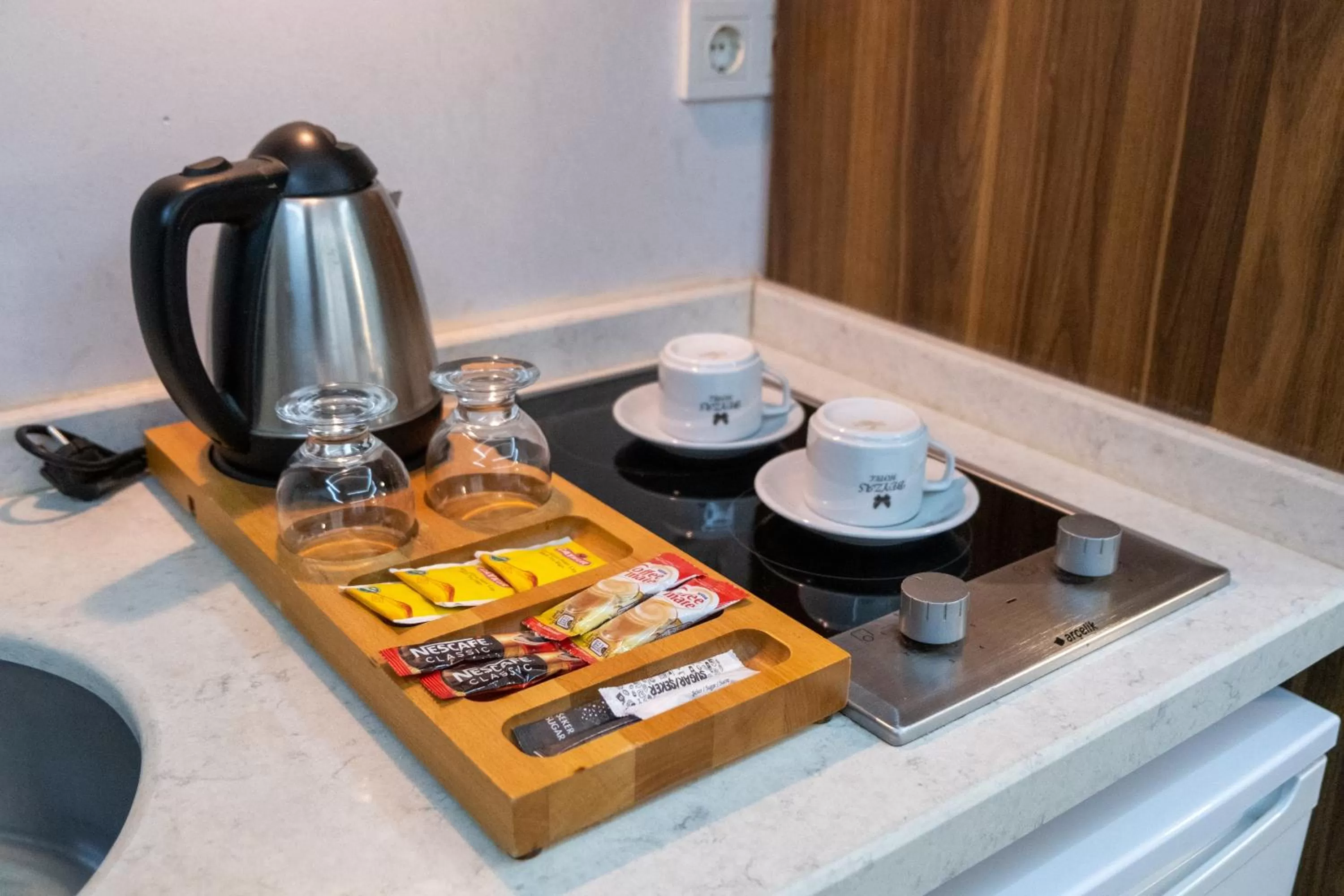 Coffee/tea facilities in Beyzas Hotels & Suites