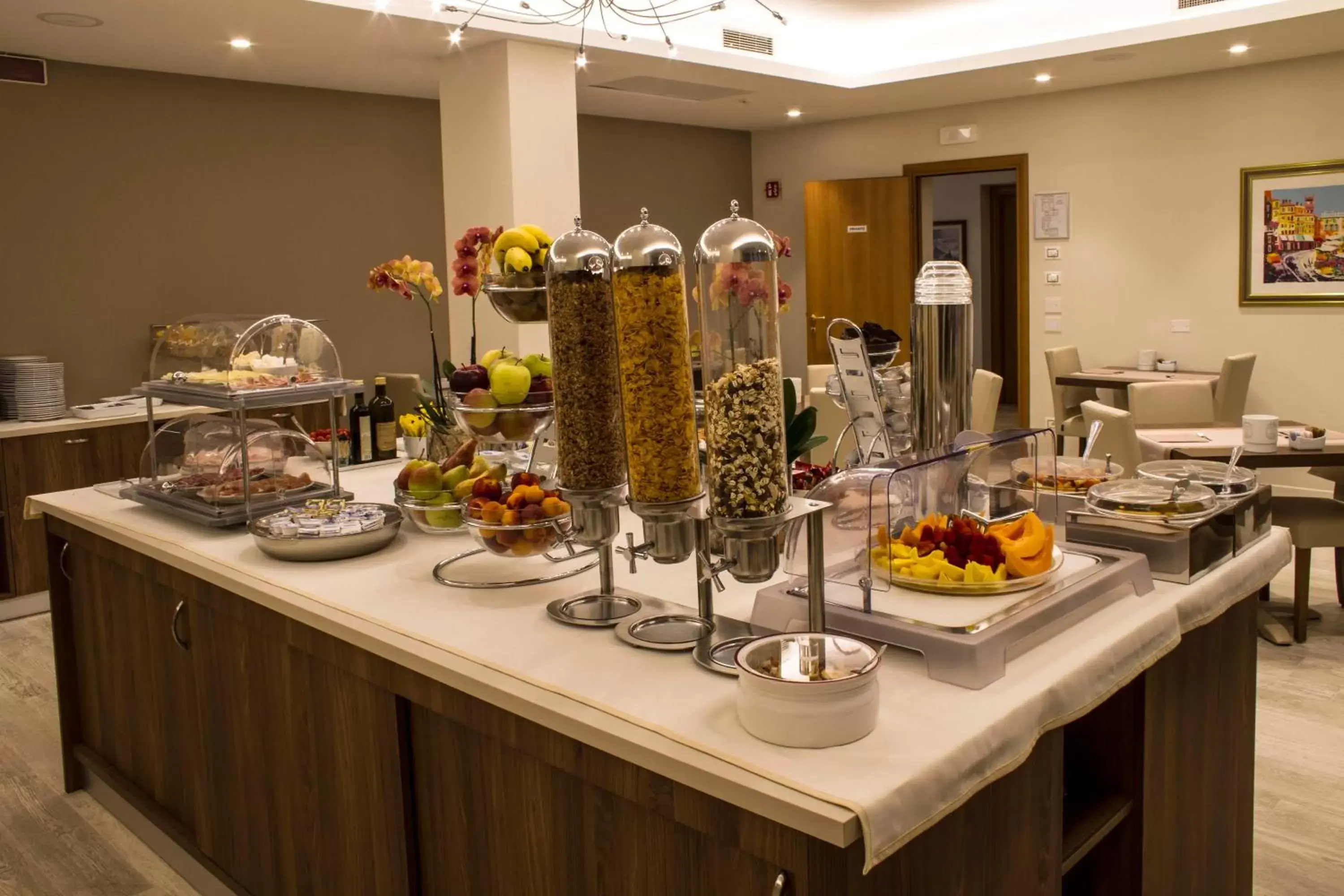 Lounge or bar, Food in Hotel Relais Agli Olivi