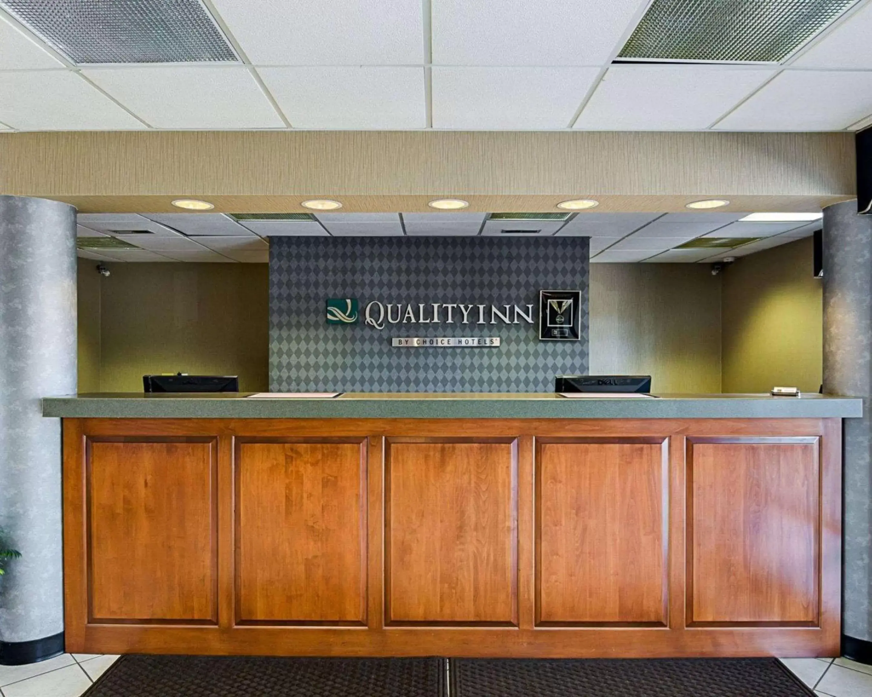 Lobby or reception, Lobby/Reception in Quality Inn Troutville - Roanoke North