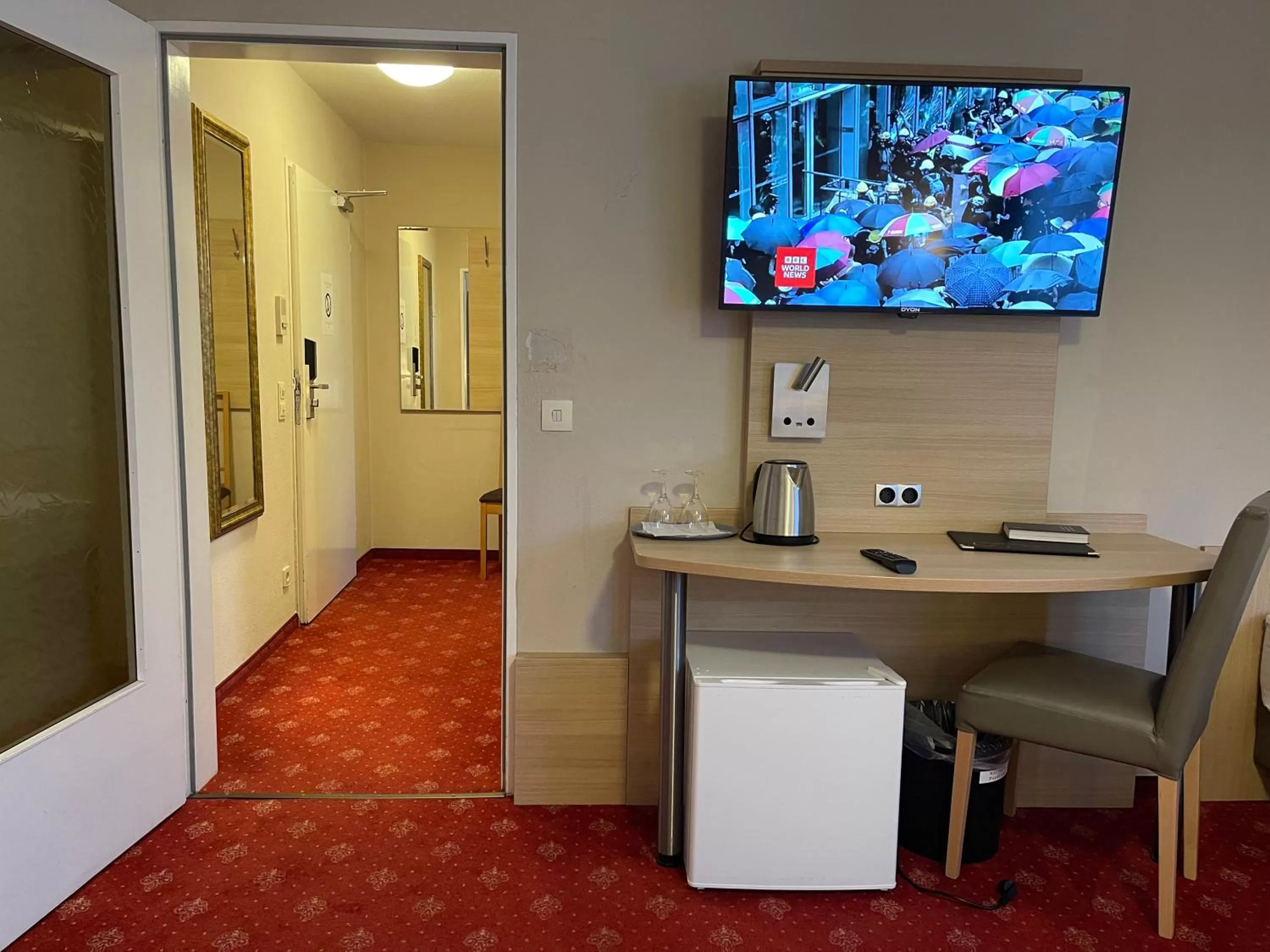 TV and multimedia in Hafner Hotel- Apartment