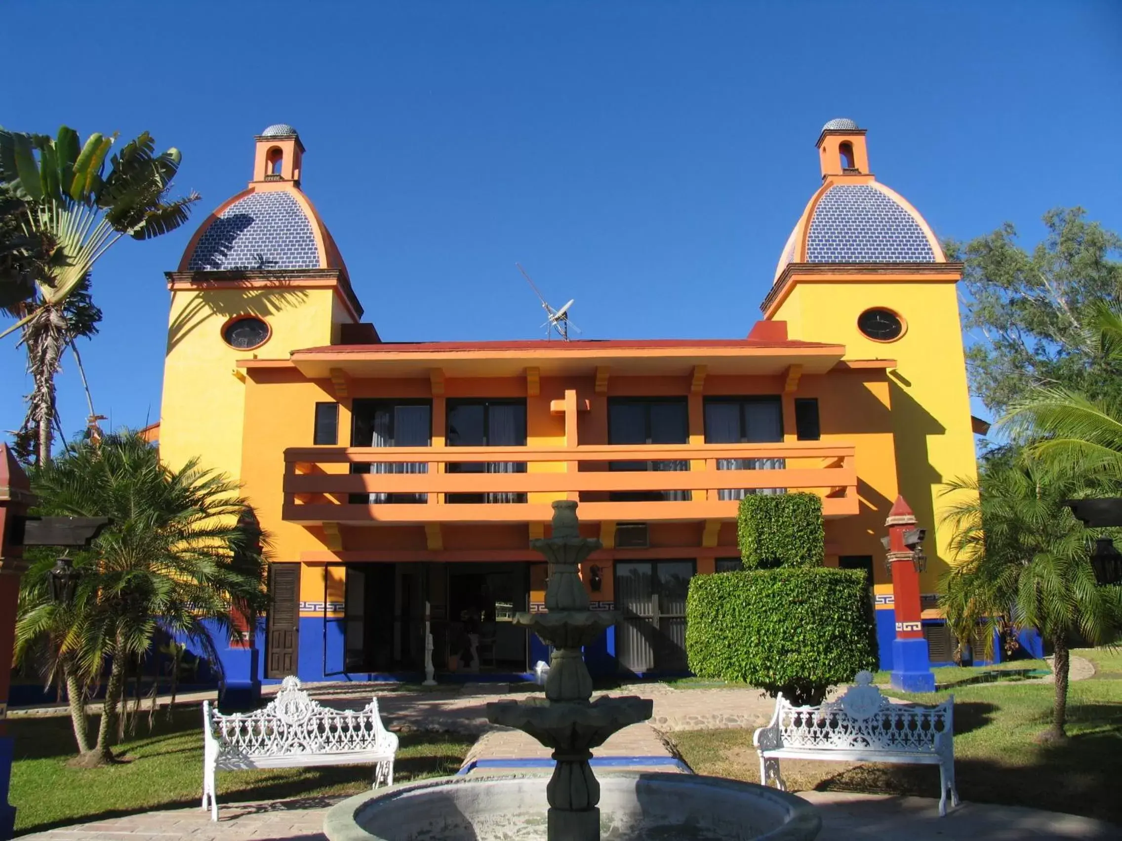 Property Building in Canadian Resort Vallarta