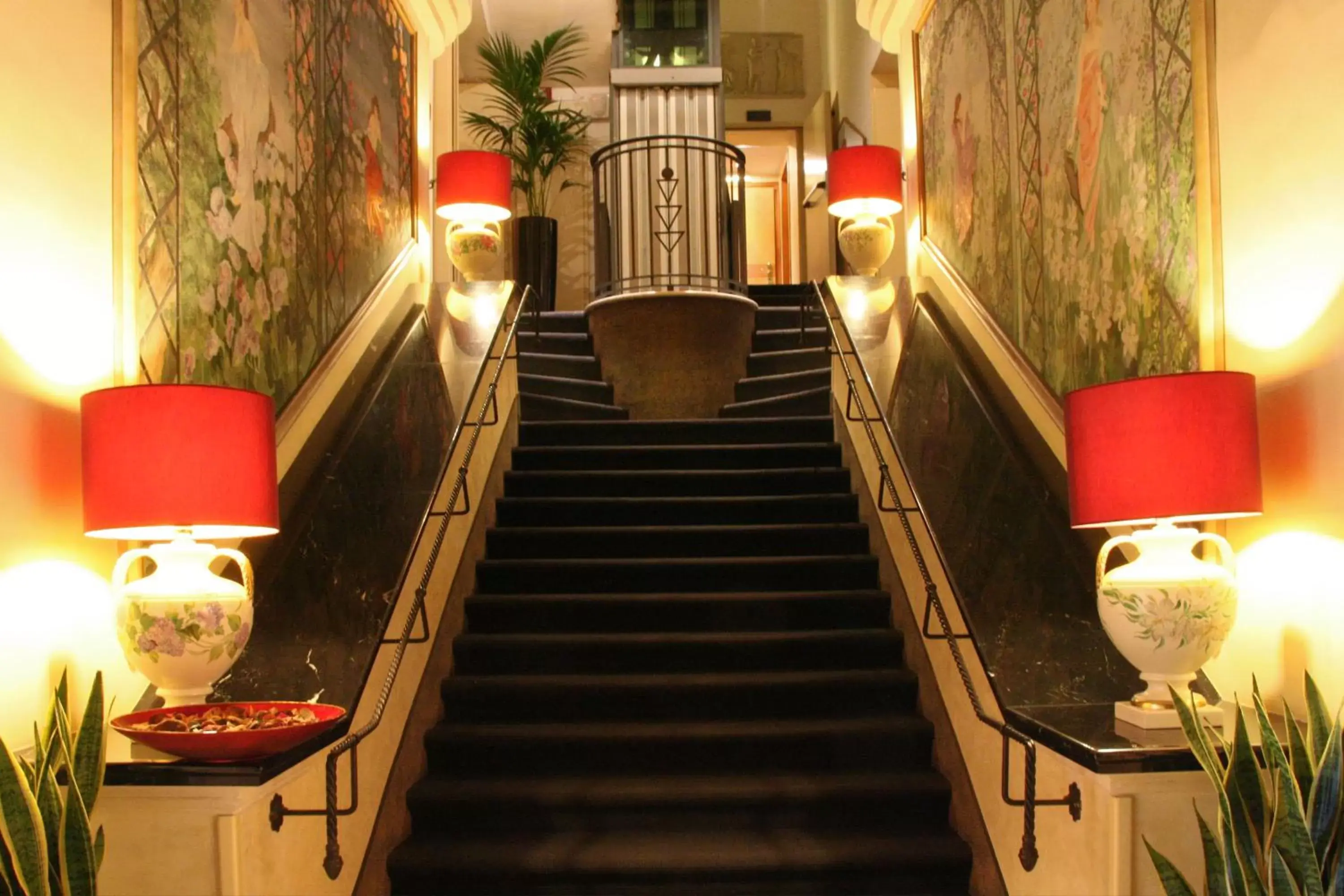 Lobby or reception, Facade/Entrance in Best Western Hotel Artdeco