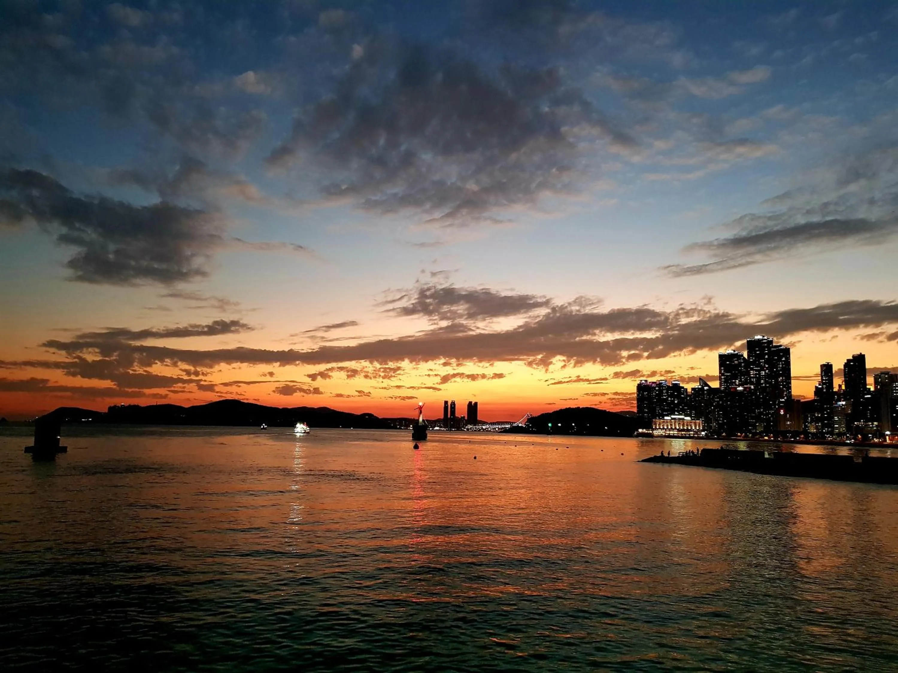 Beach in Mipo Oceanside Hotel