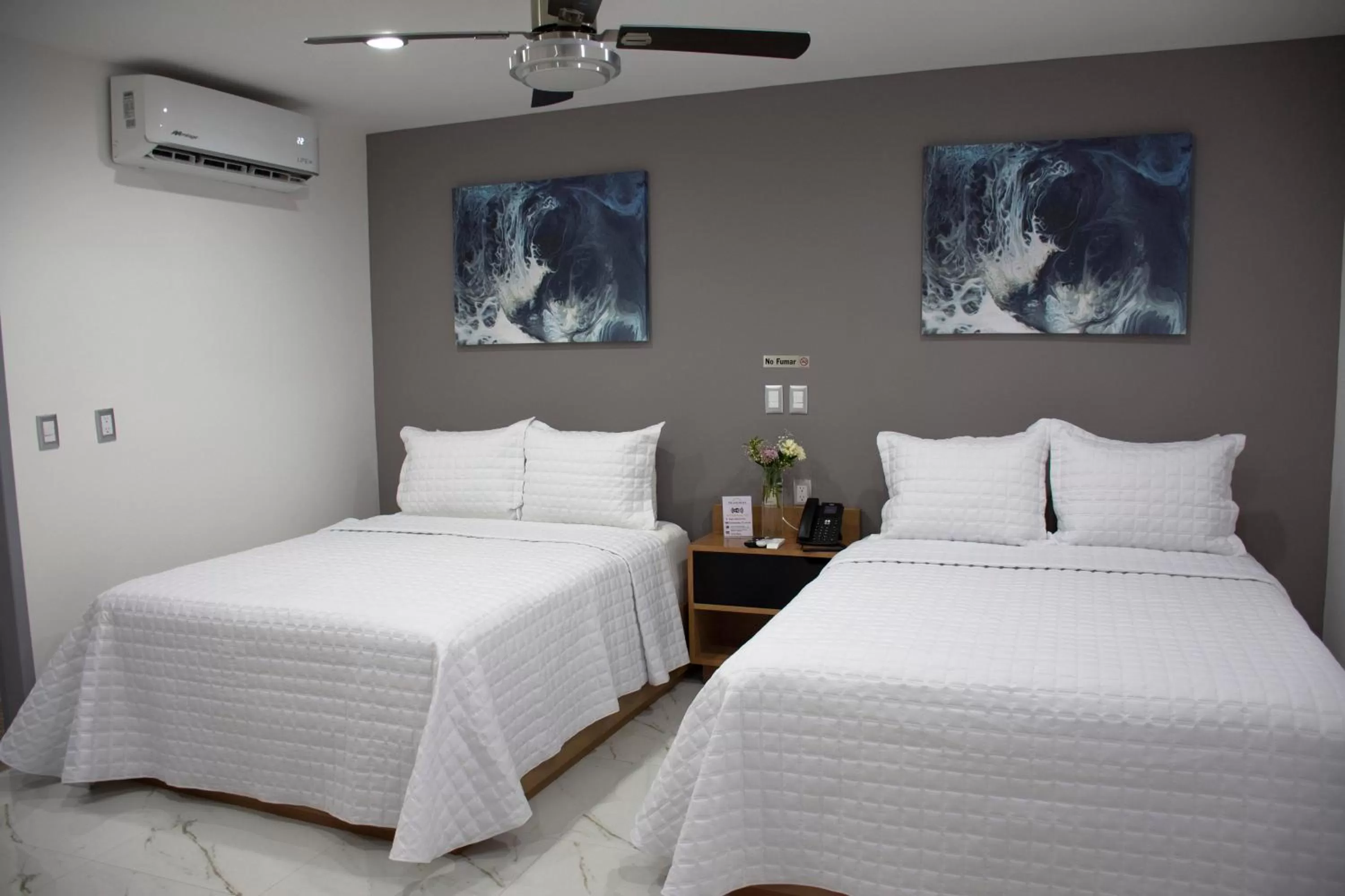 Standard Twin Room in Hotel Tramamoto Mazatlan