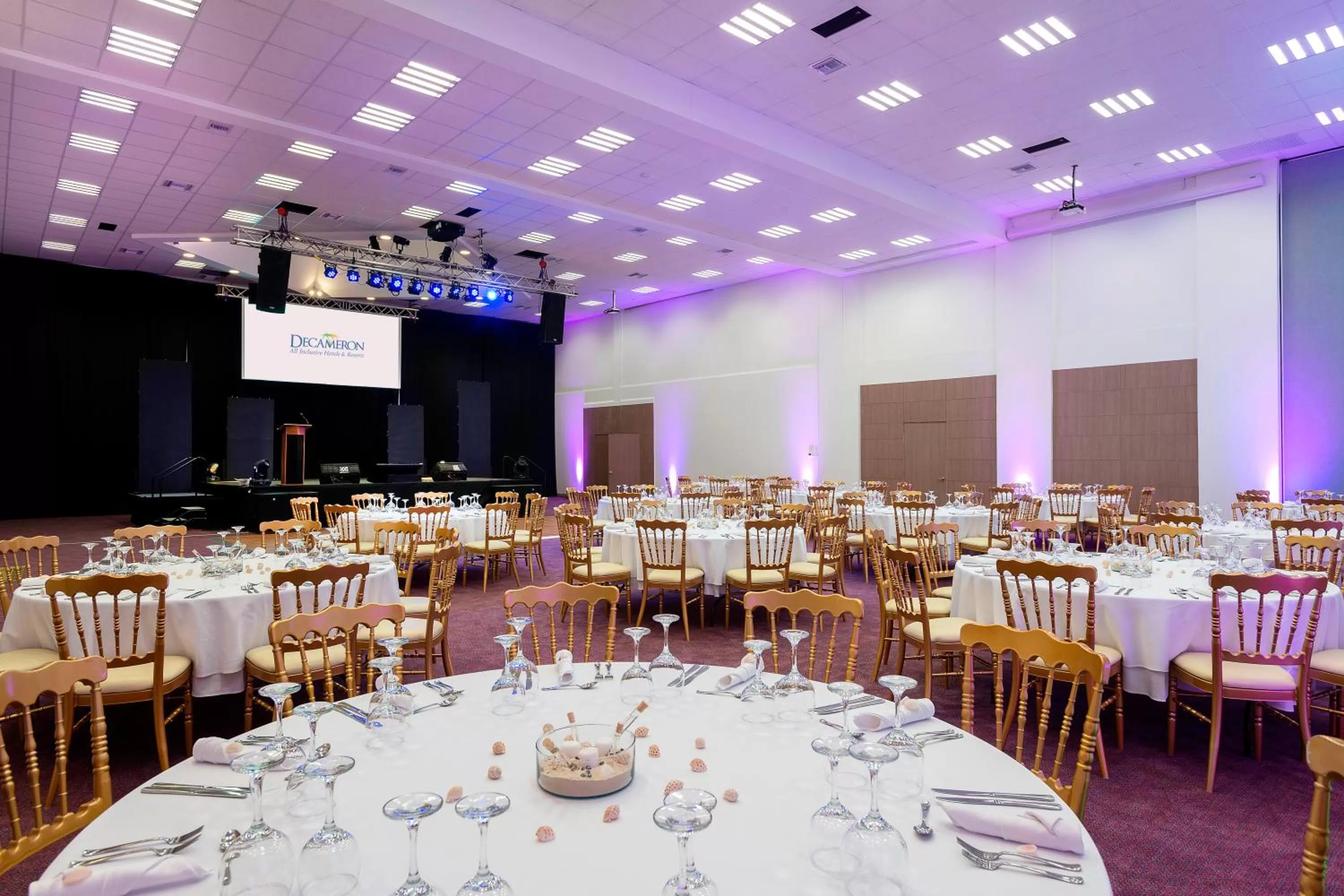 Restaurant/places to eat in Decameron Isleño - All Inclusive