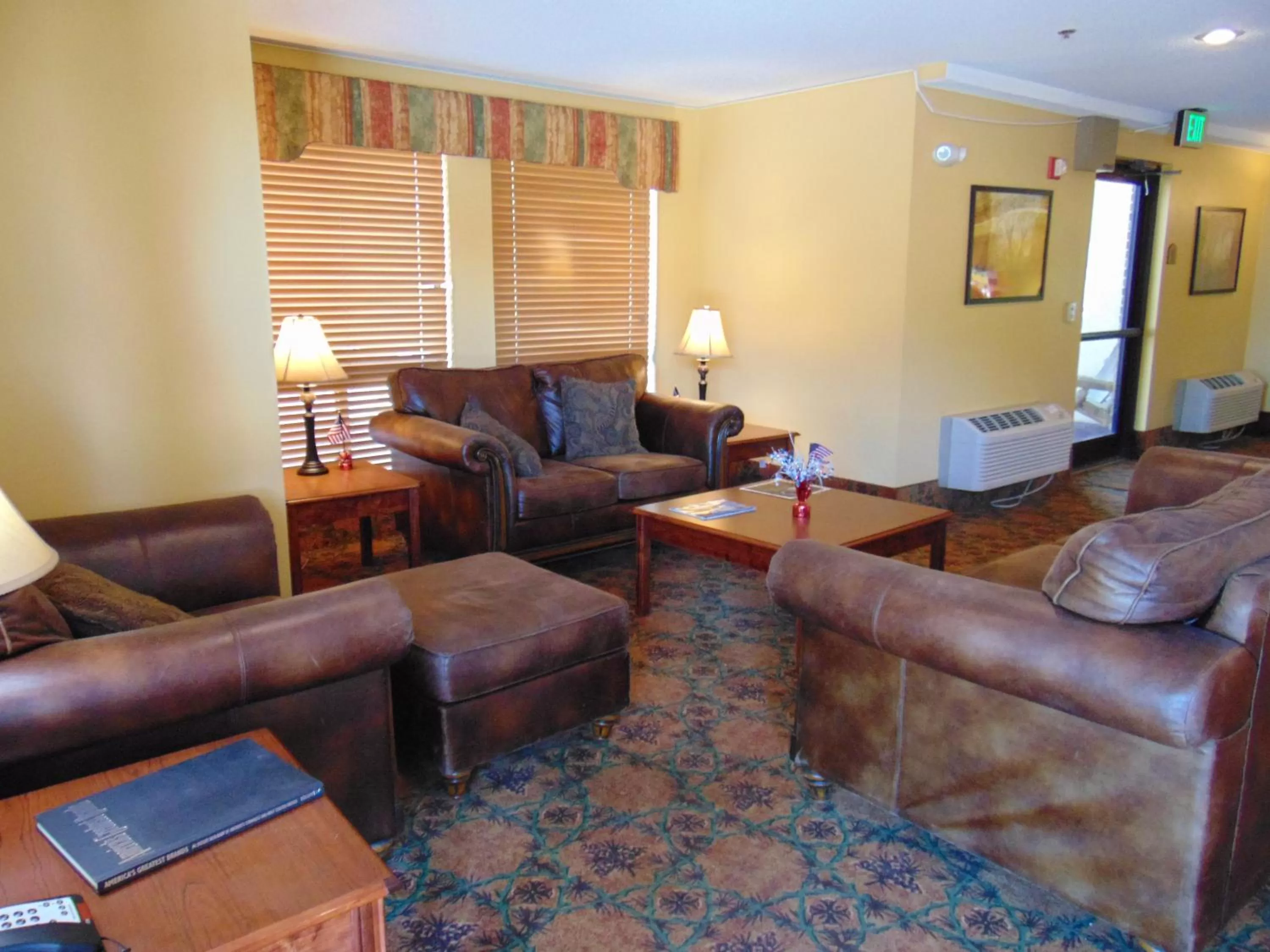 Lobby or reception in Horse Creek Inn