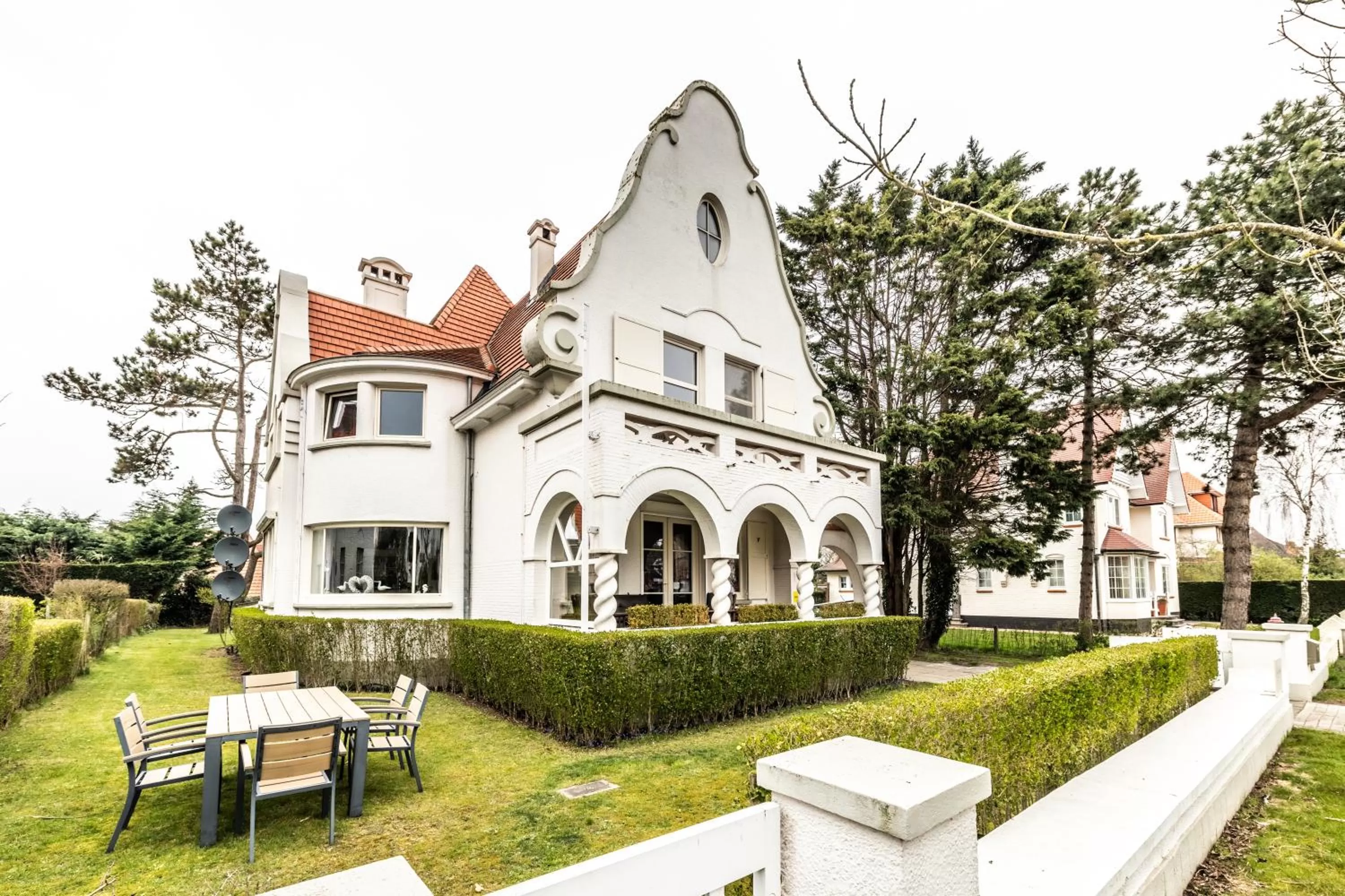 Property building in B&B Maison Rabelais