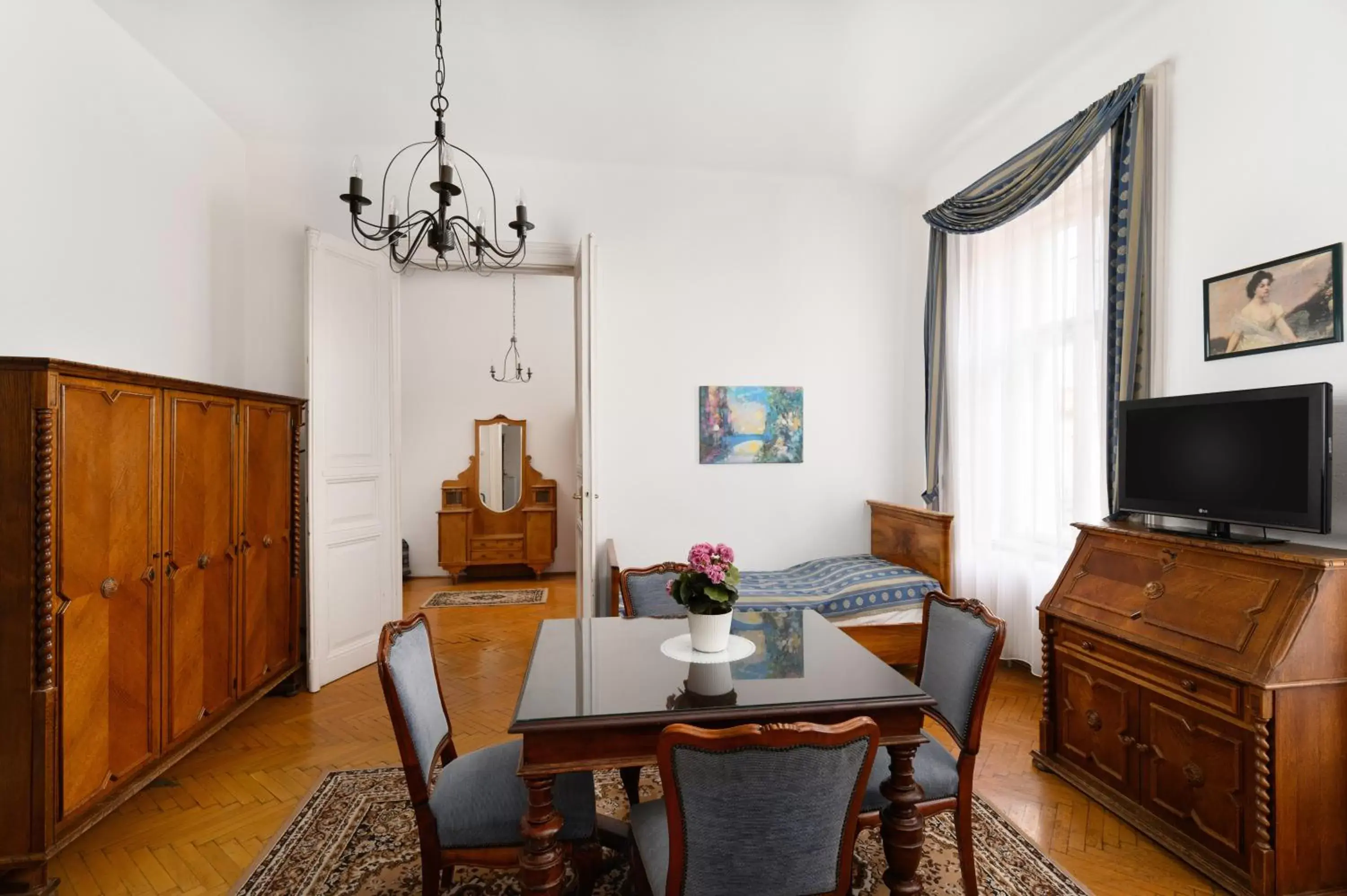 Bedroom, Dining Area in Kalvin House Budapest