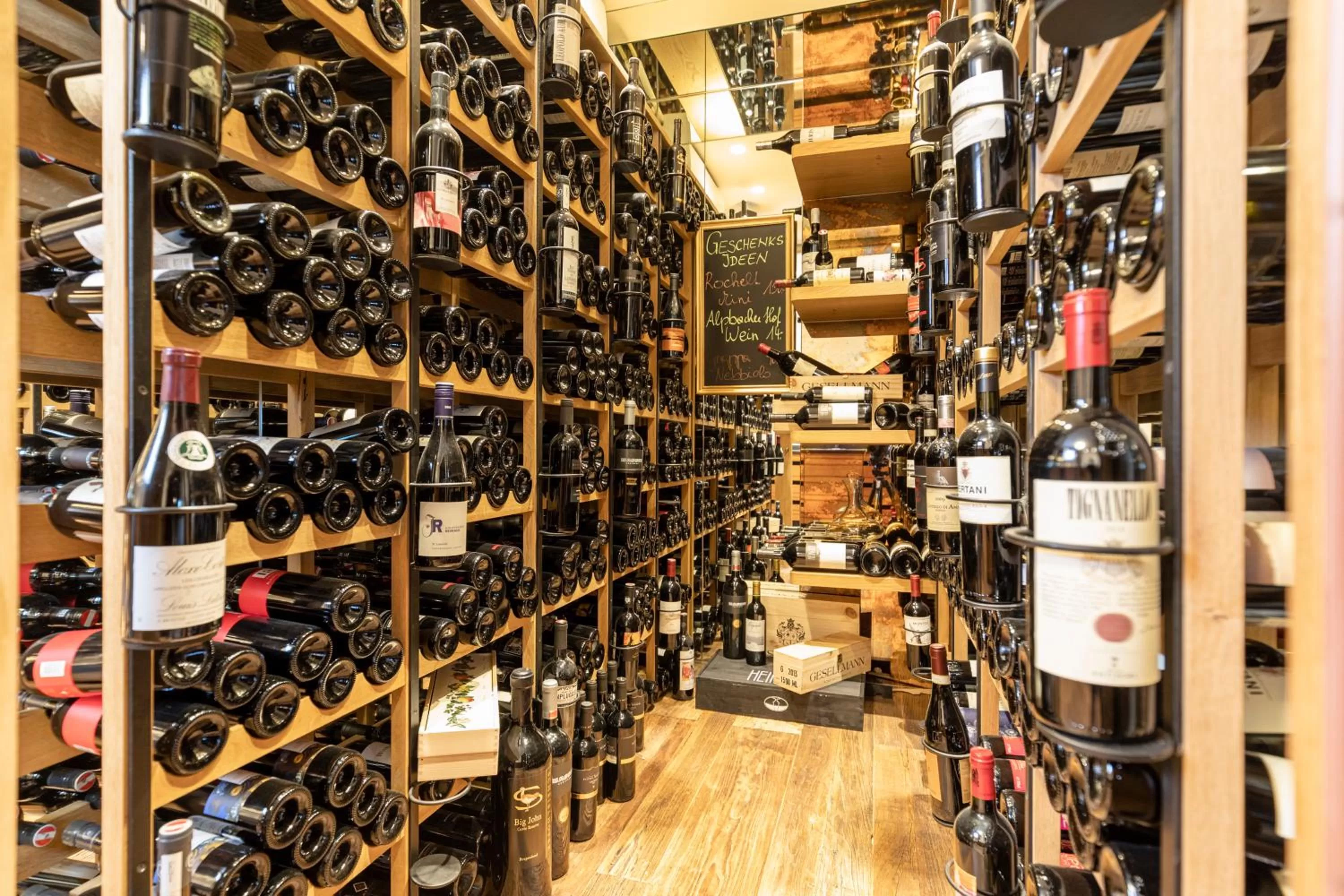 Lounge or bar, Drinks in Natur & Spa Resort "Der Alpbacherhof" Superior