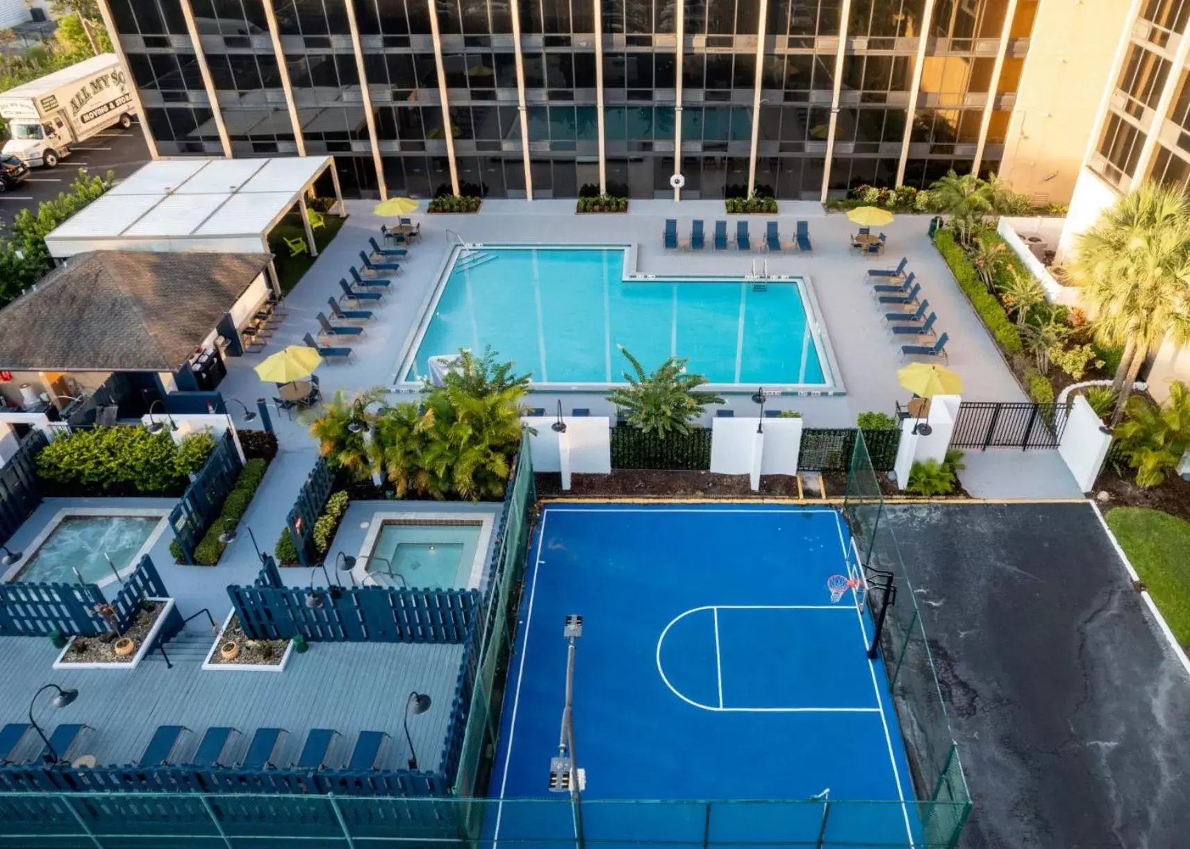Swimming pool, Pool View in Best Western Orlando Gateway Hotel