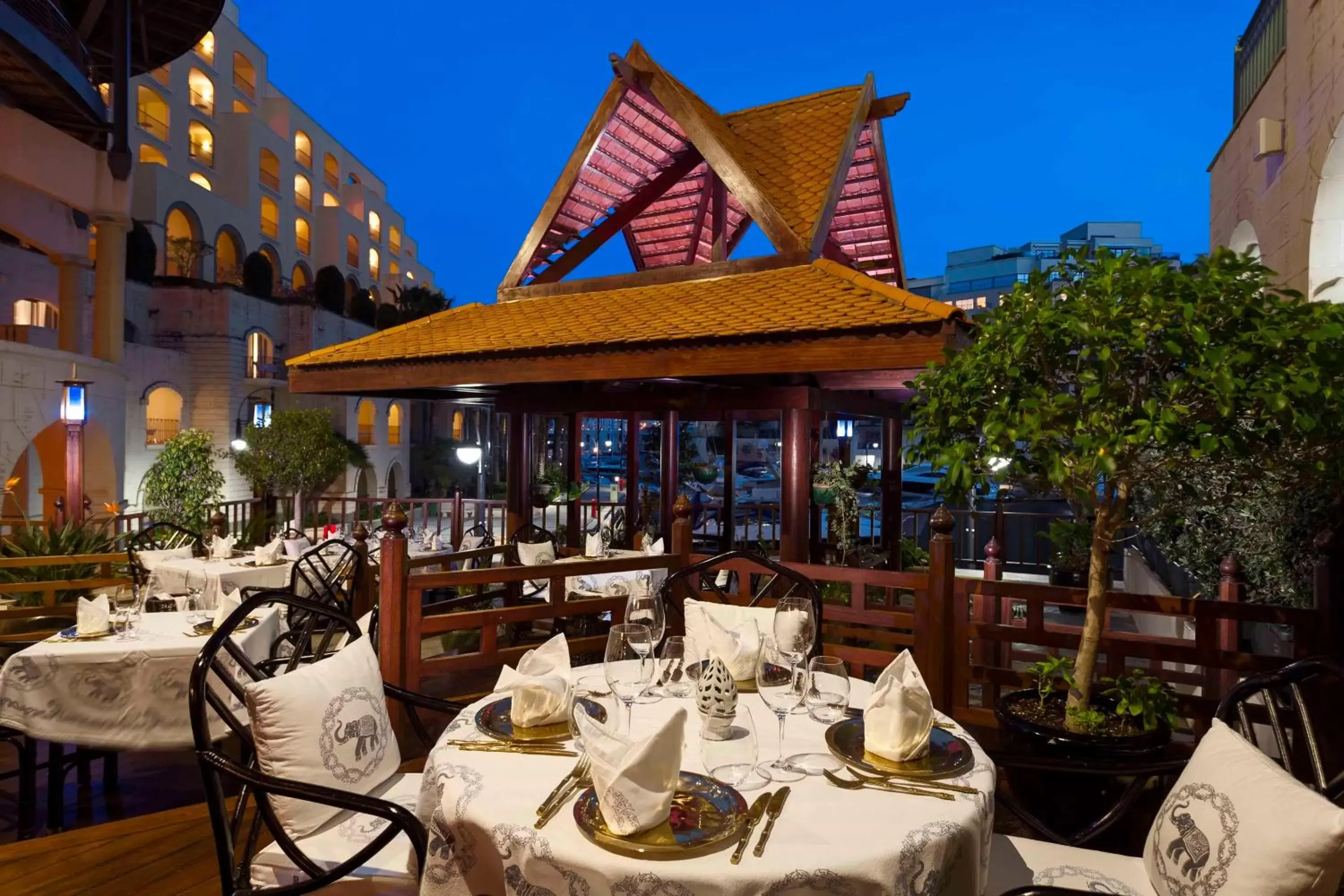 Restaurant/Places to Eat in Hilton Malta