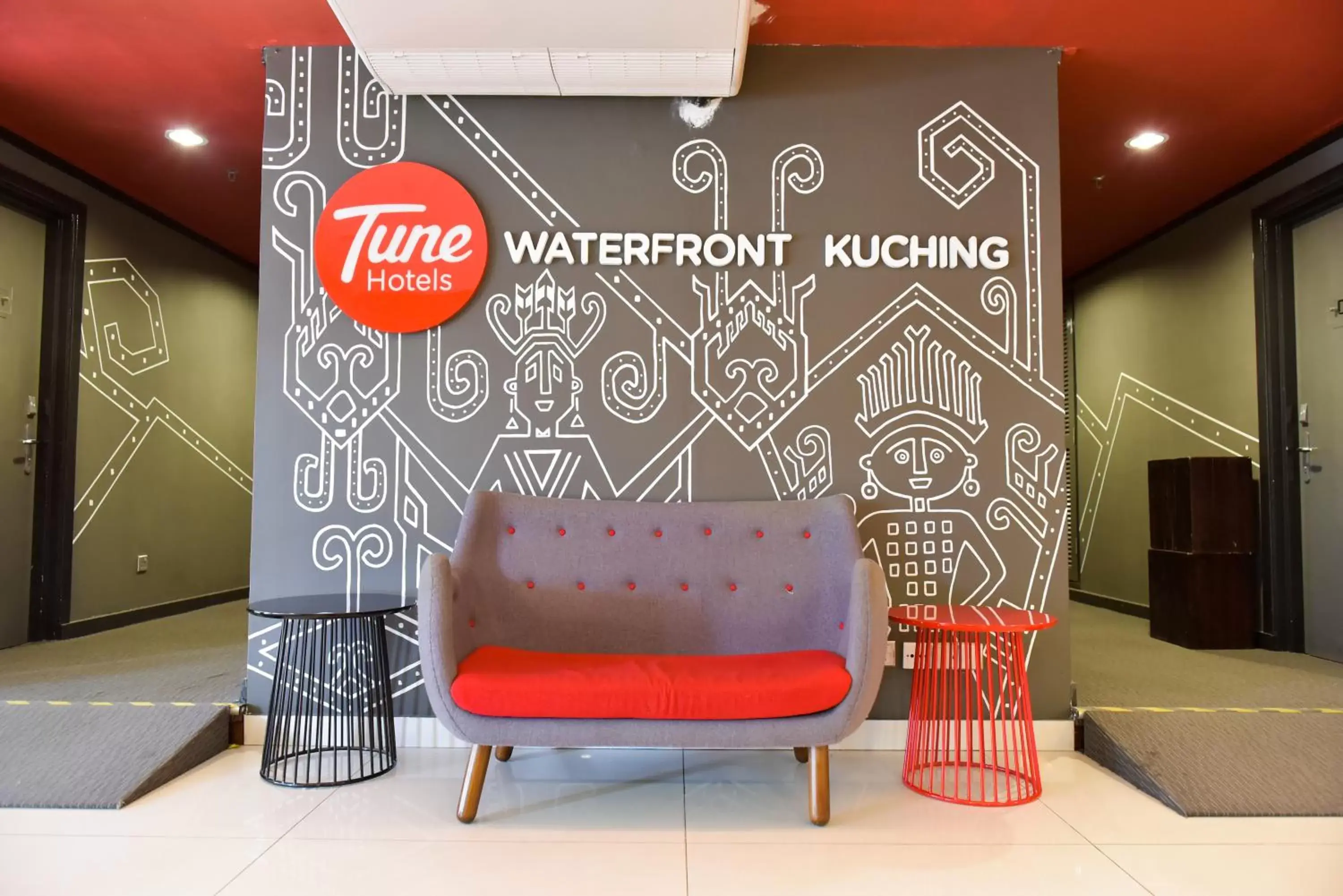 Lobby or reception, Seating Area in Tune Hotel - Waterfront Kuching