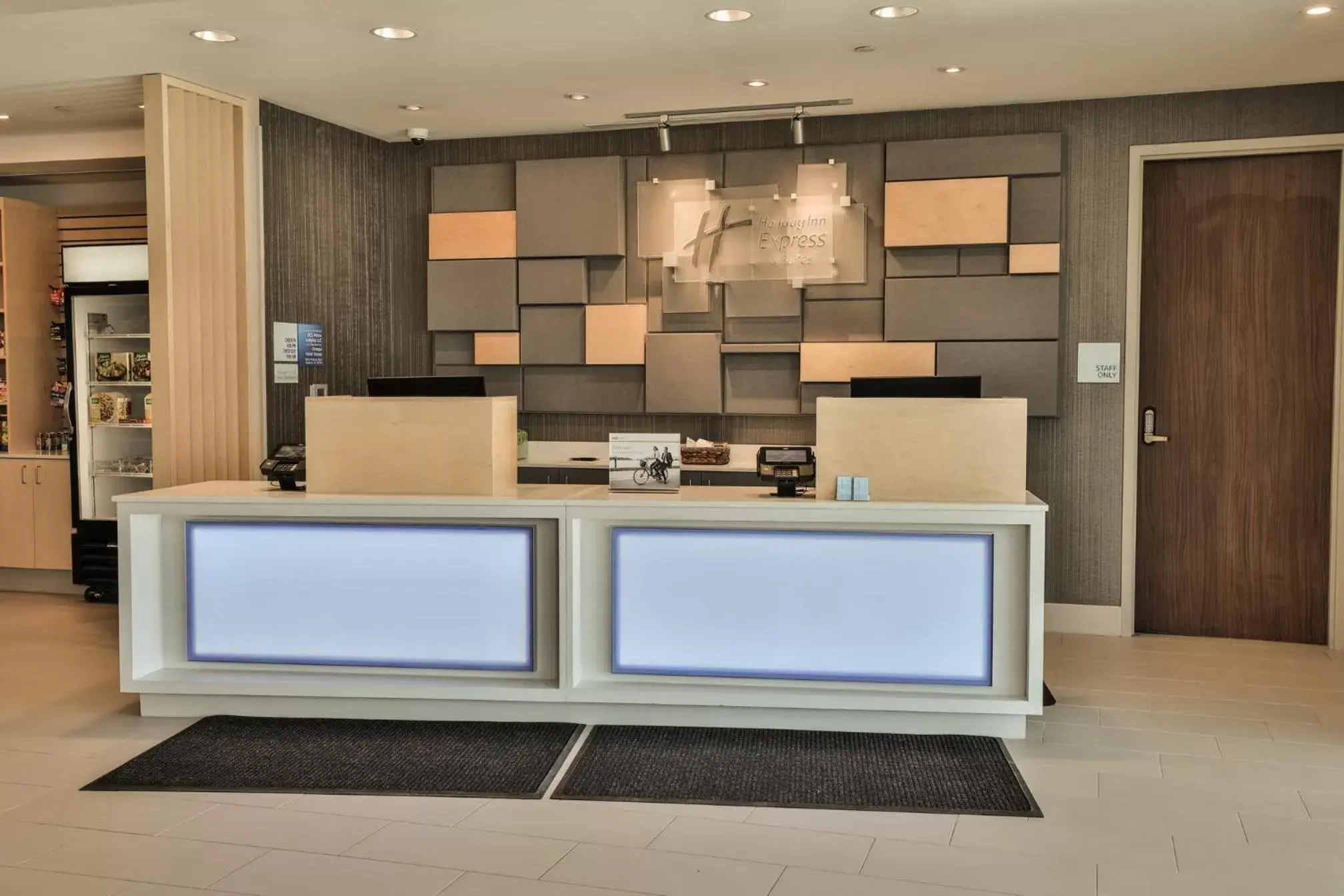 Lobby or reception, Floor Plan in Holiday Inn Express & Suites - Nashville MetroCenter Downtown, an IHG Hotel