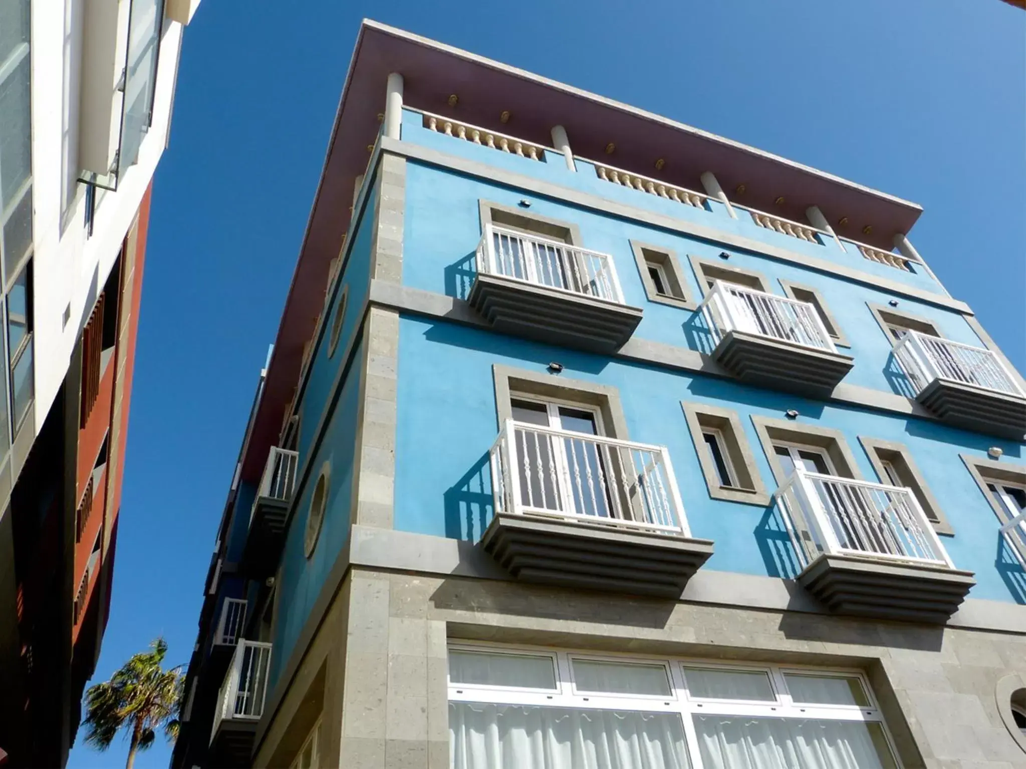 Facade/entrance, Property Building in Hotel Tamasite