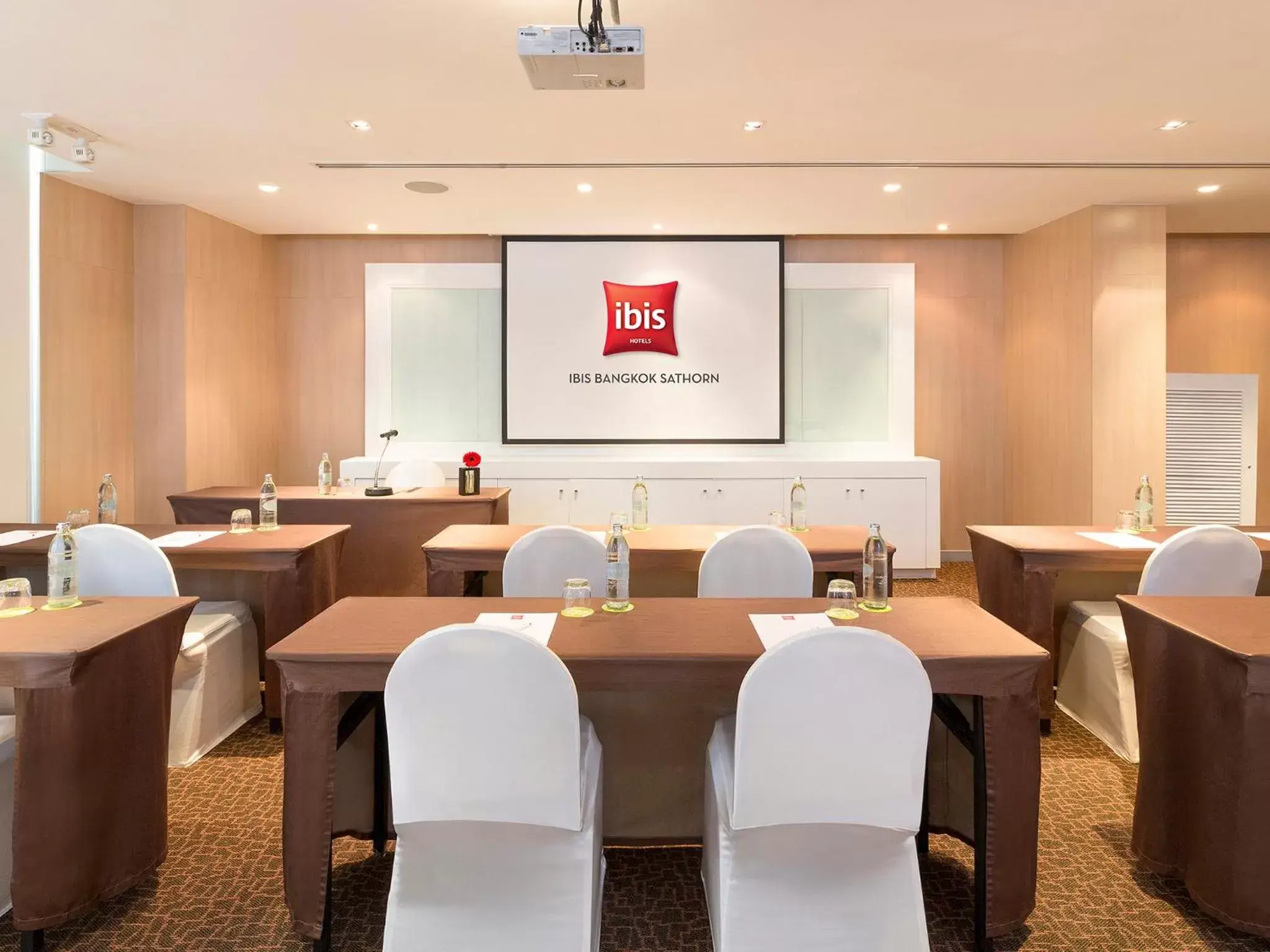 Meeting/conference room, Business Area/Conference Room in ibis Bangkok Sathorn