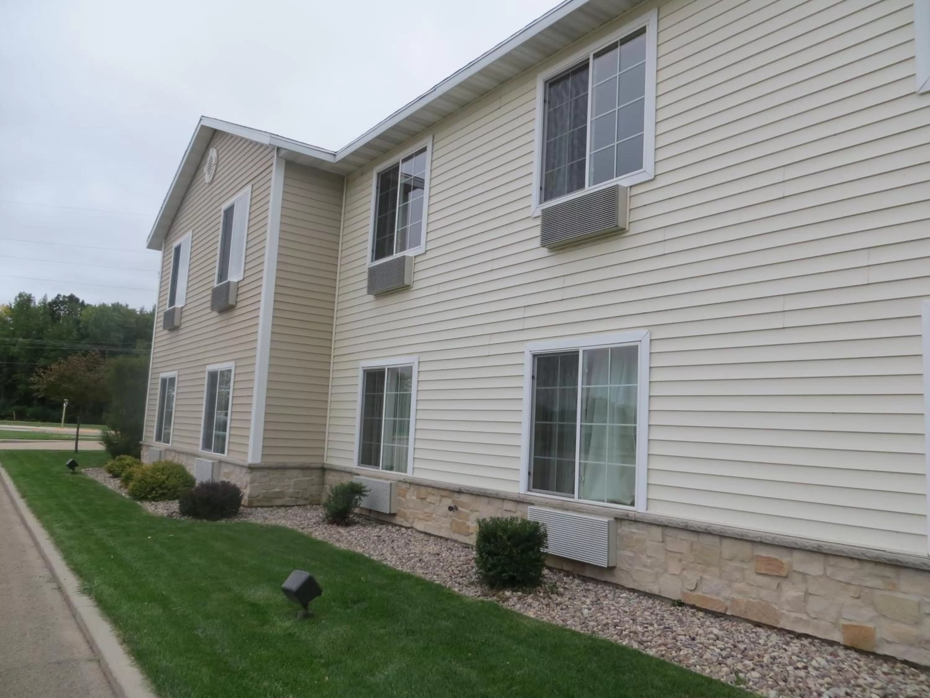Property building in Cobblestone Inn & Suites - Brillion