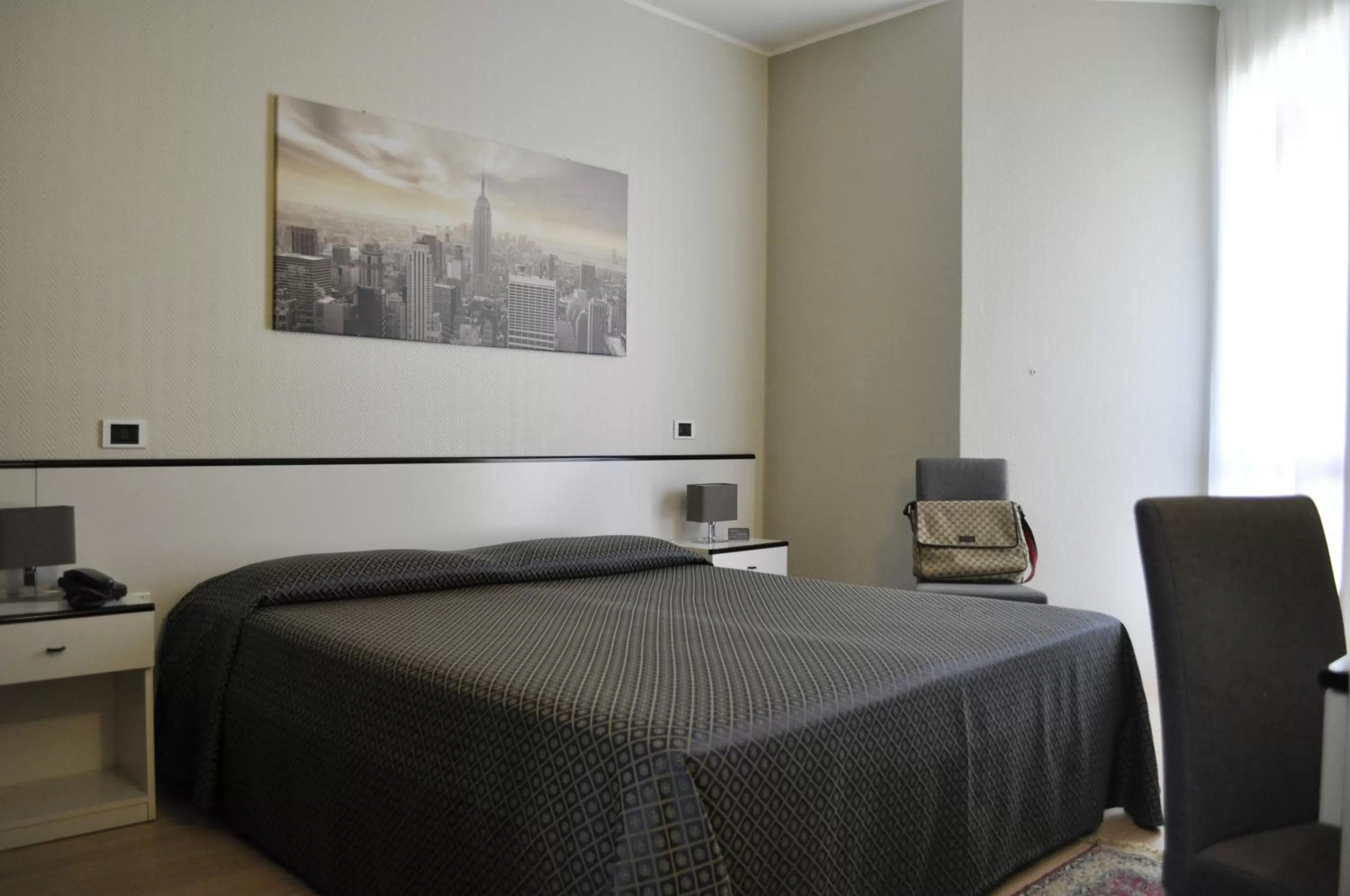 Bedroom, Bed in Hotel Est Piombino