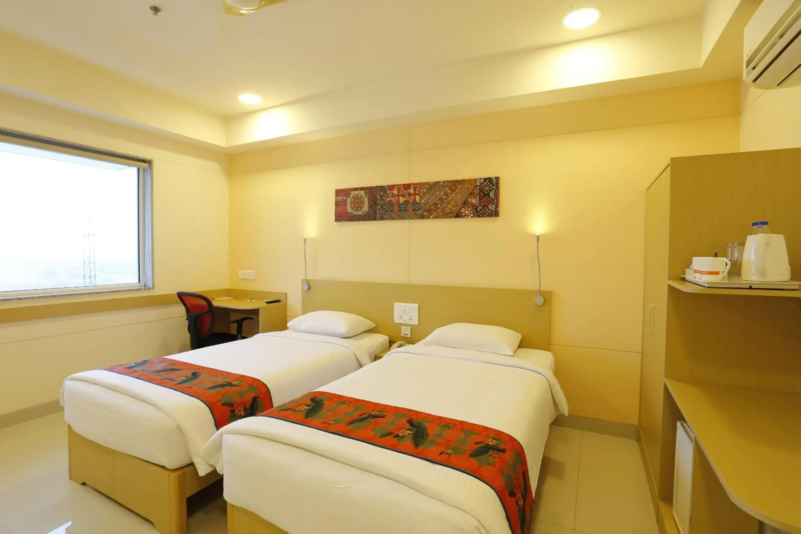 Bed in Ginger Vapi Bed in Ginger Vapi