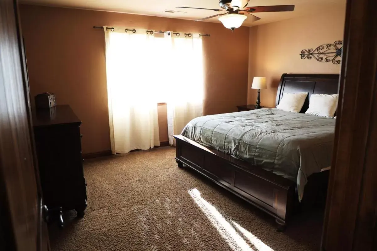 Bed in Zion Ponderosa Ranch Resort