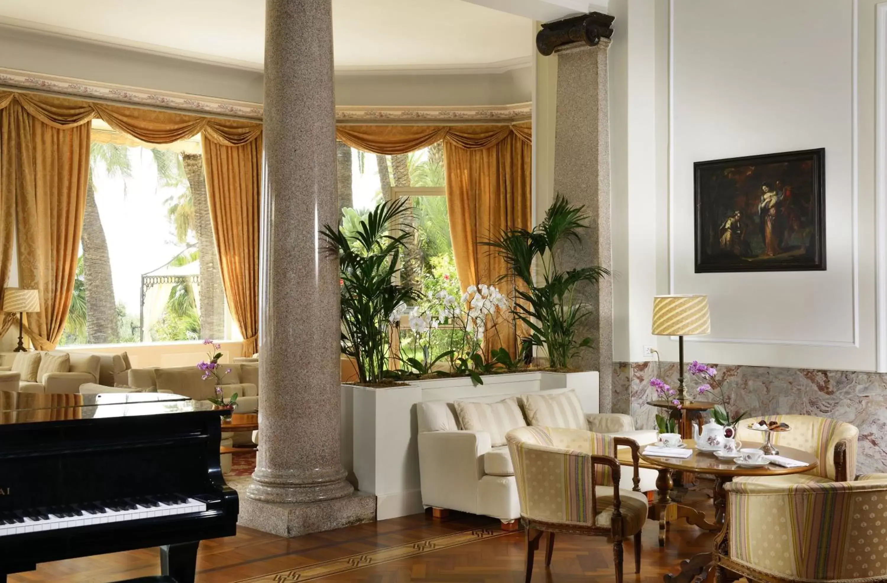 Lobby or reception in Royal Hotel Sanremo