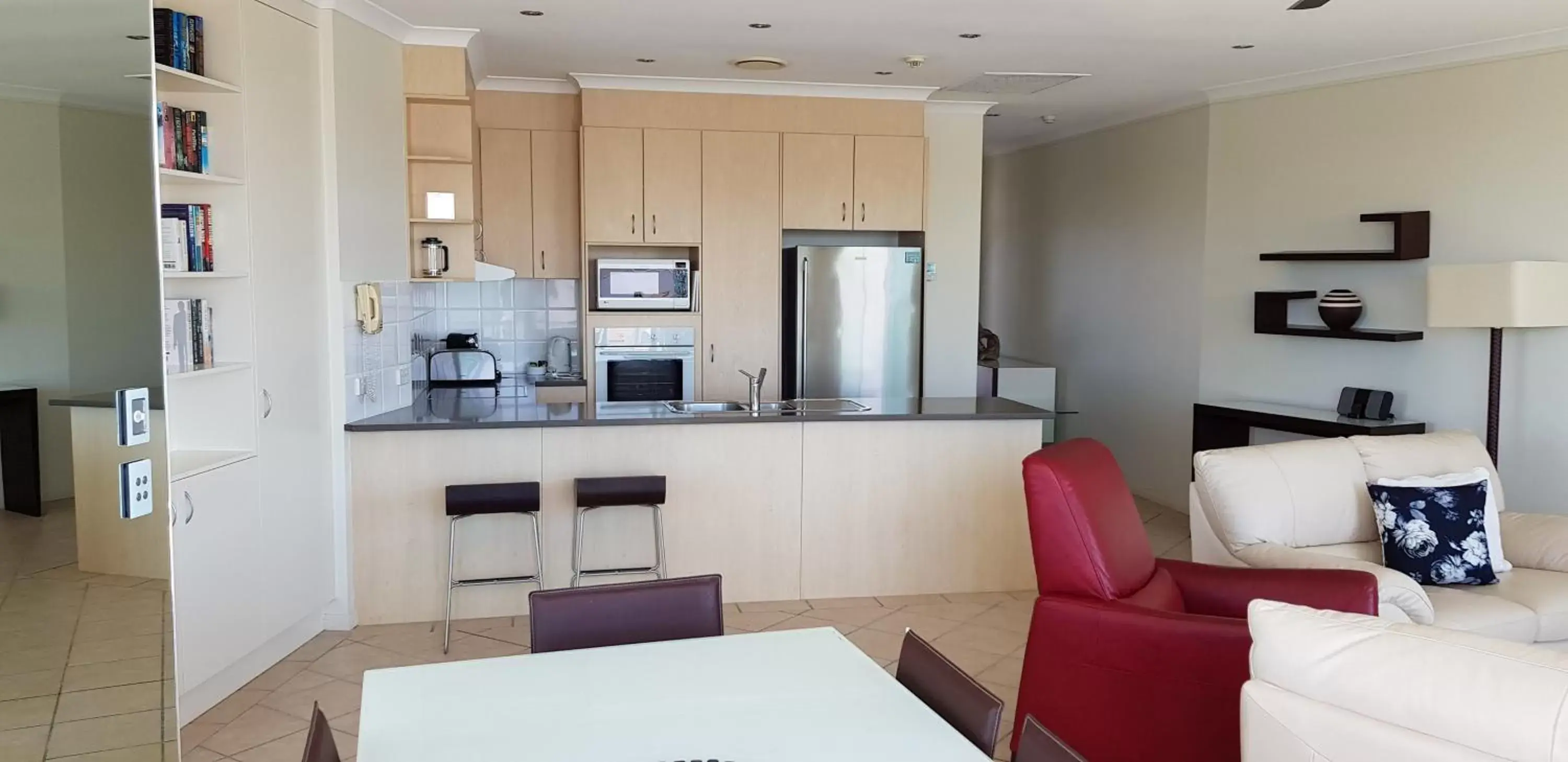 Kitchen or kitchenette, Kitchen/Kitchenette in Alexandra on the Pacific