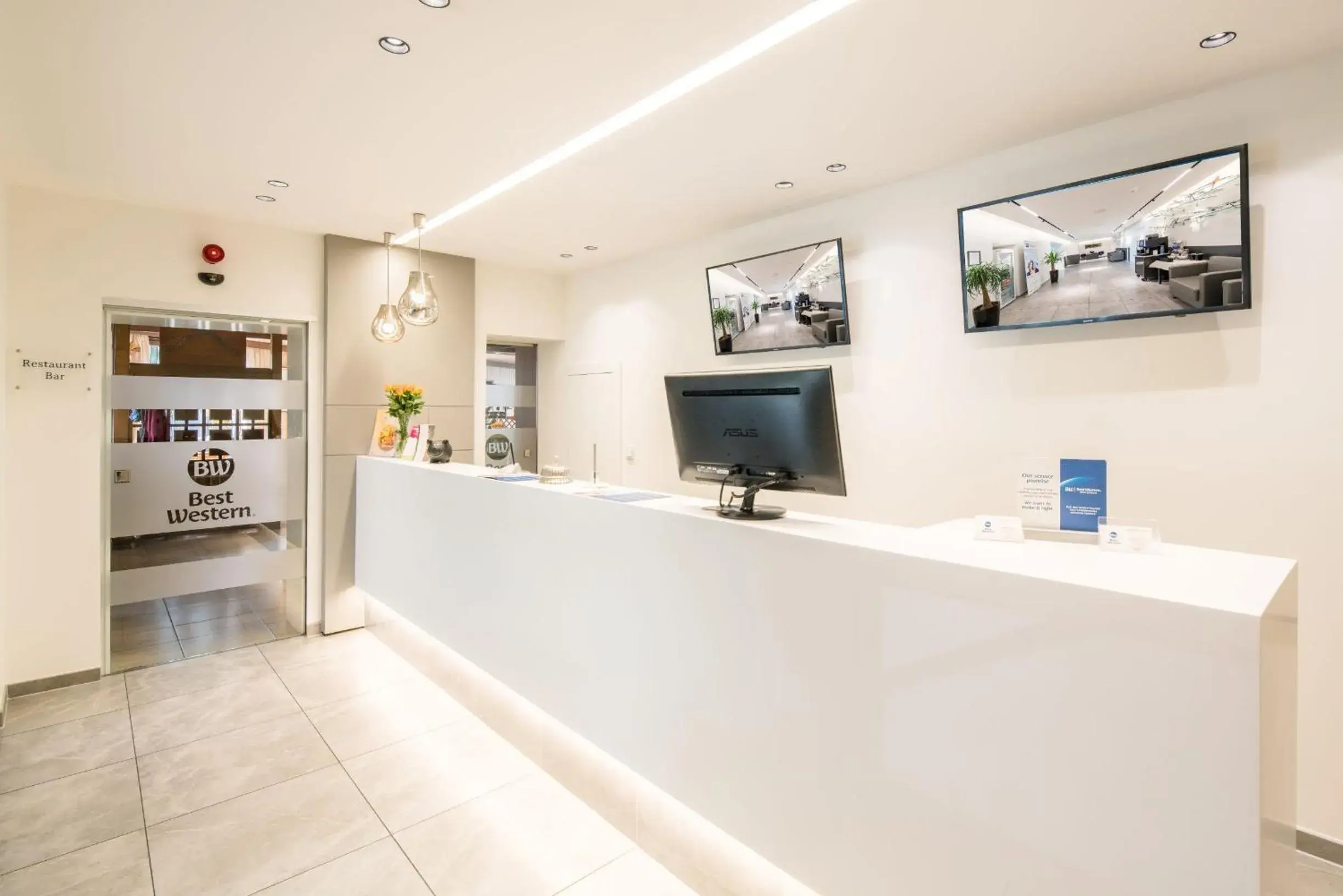 Lobby or reception in Best Western Hotel St. Michael Lobby or reception in Best Western Hotel St. Michael