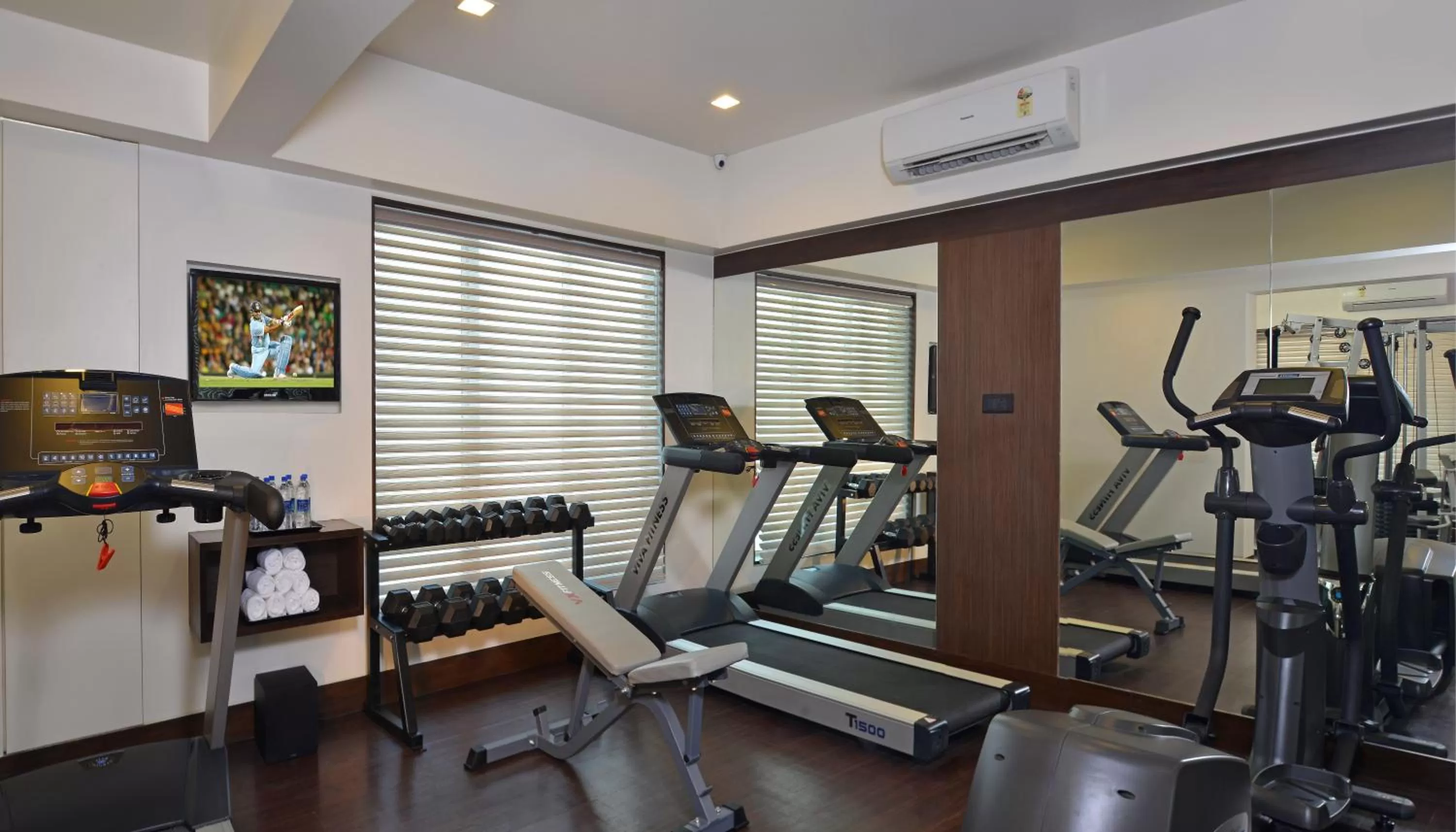 Fitness centre/facilities in Residency Sarovar Portico