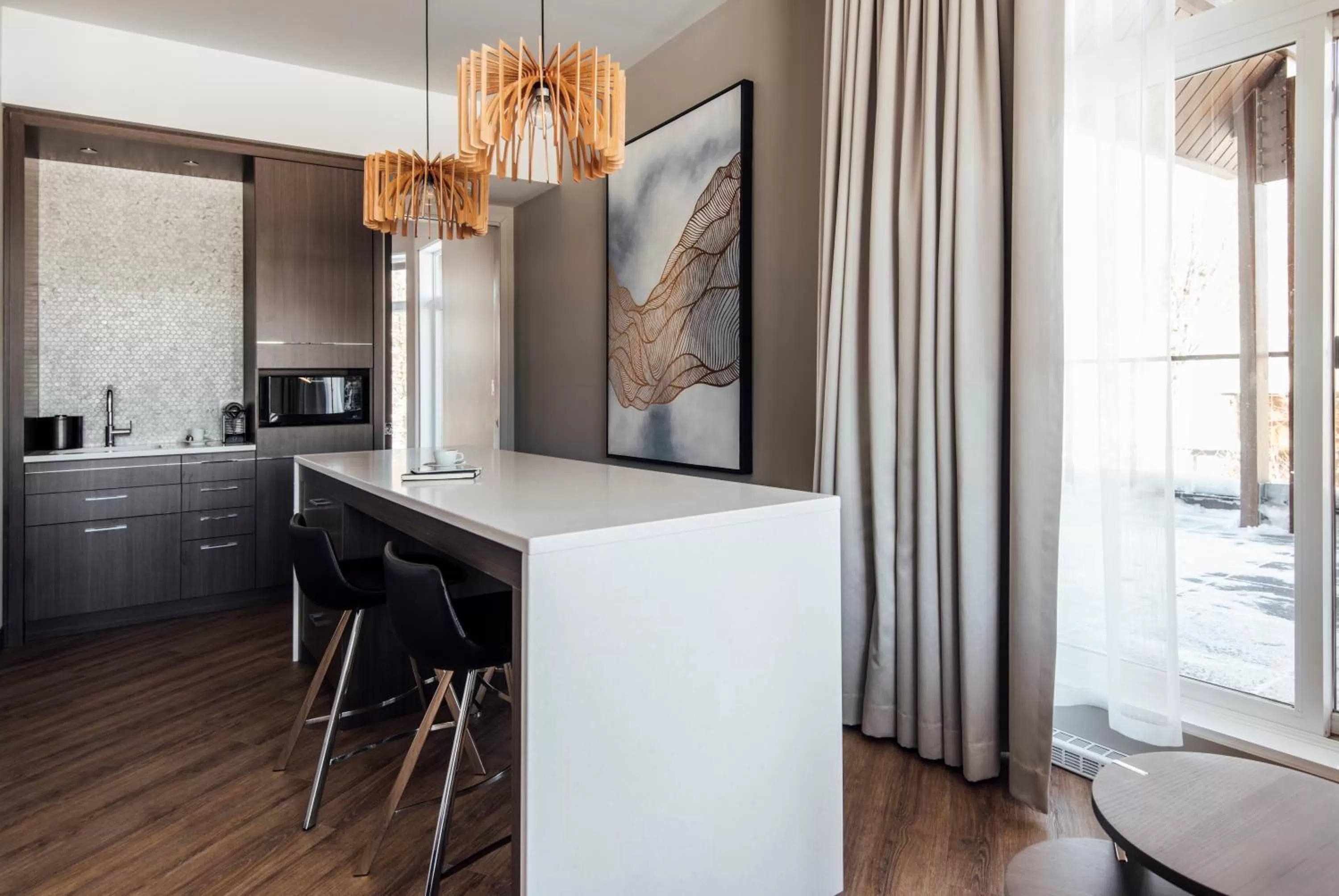 Kitchen or kitchenette in Entourage sur-le-Lac