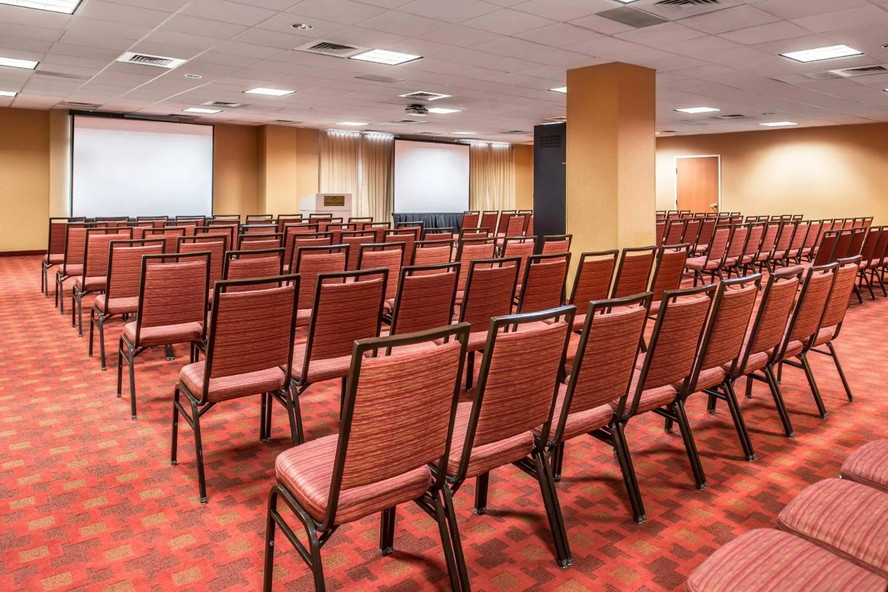 Meeting/conference room in Courtyard by Marriott Sacramento Midtown