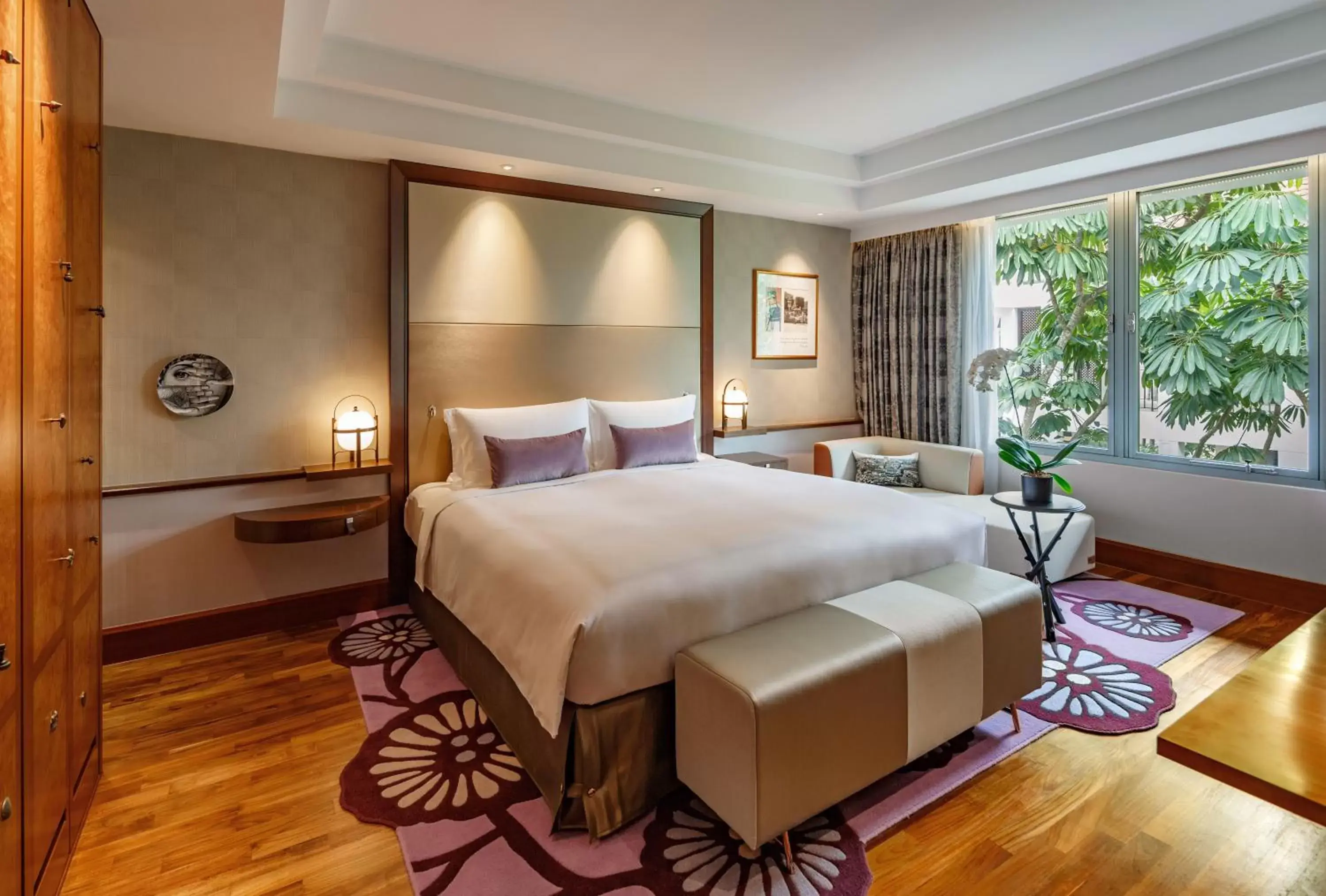 Photo of the whole room, Bed in Sofitel Singapore Sentosa Resort & Spa