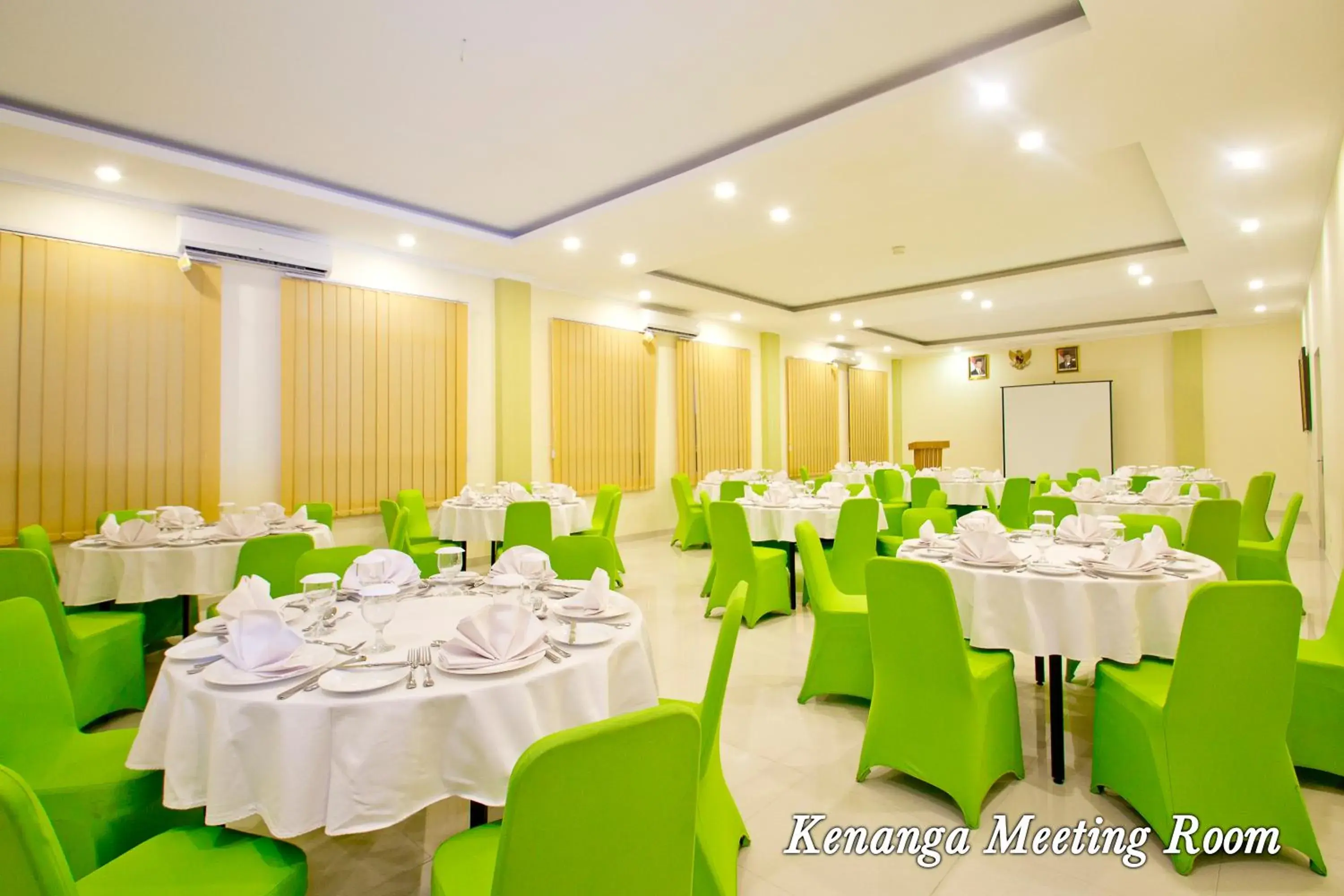 Meeting/conference room, Banquet Facilities in De Batara Hotel