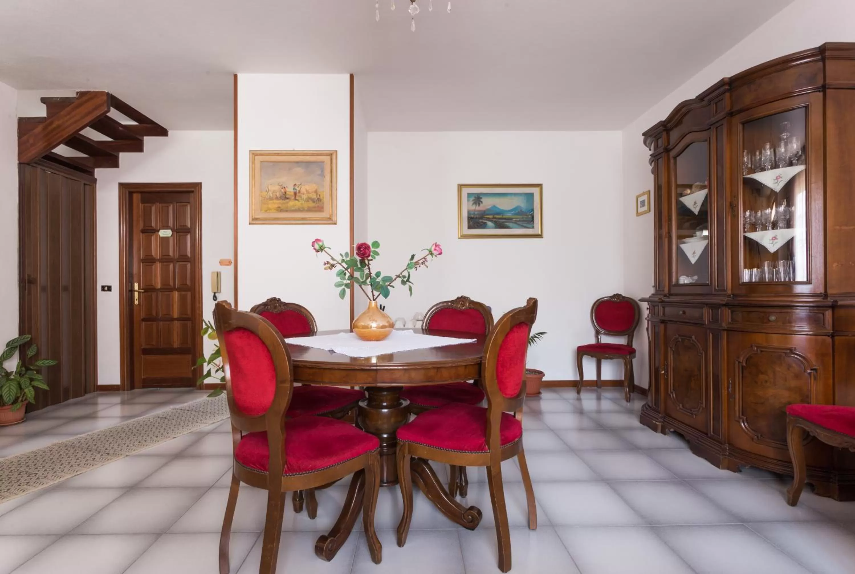 Communal lounge/ TV room in B&B Il Mirto