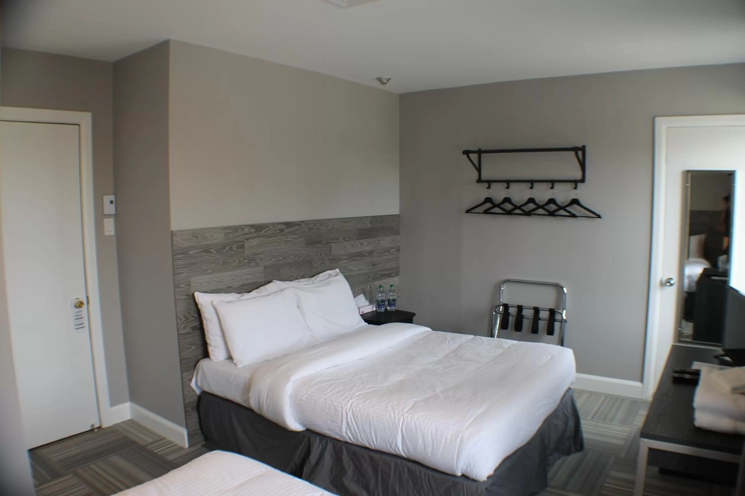 Bed in Auberge Valcartier - Par Aneyro