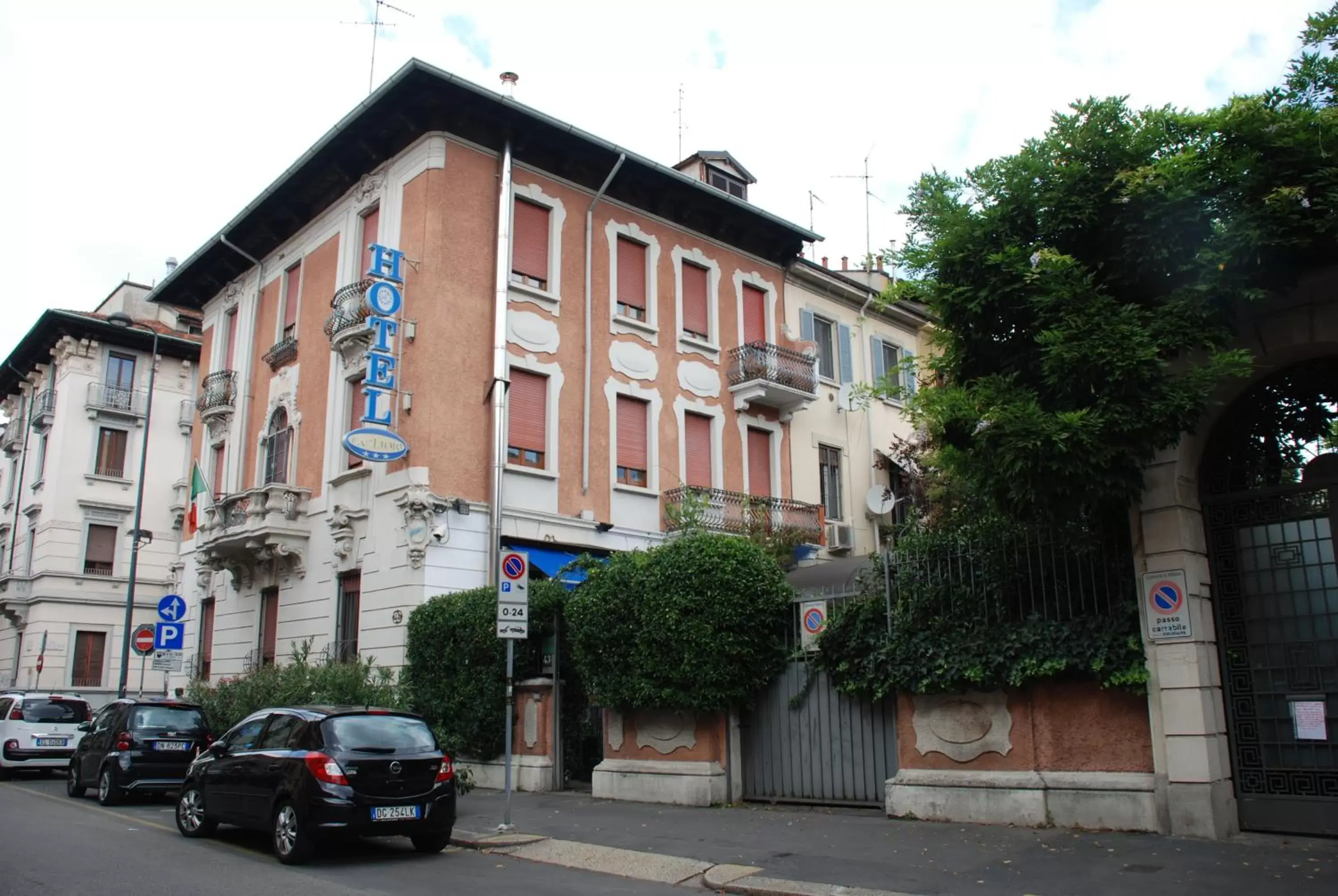 Facade/entrance, Property Building in Hotel Bagliori