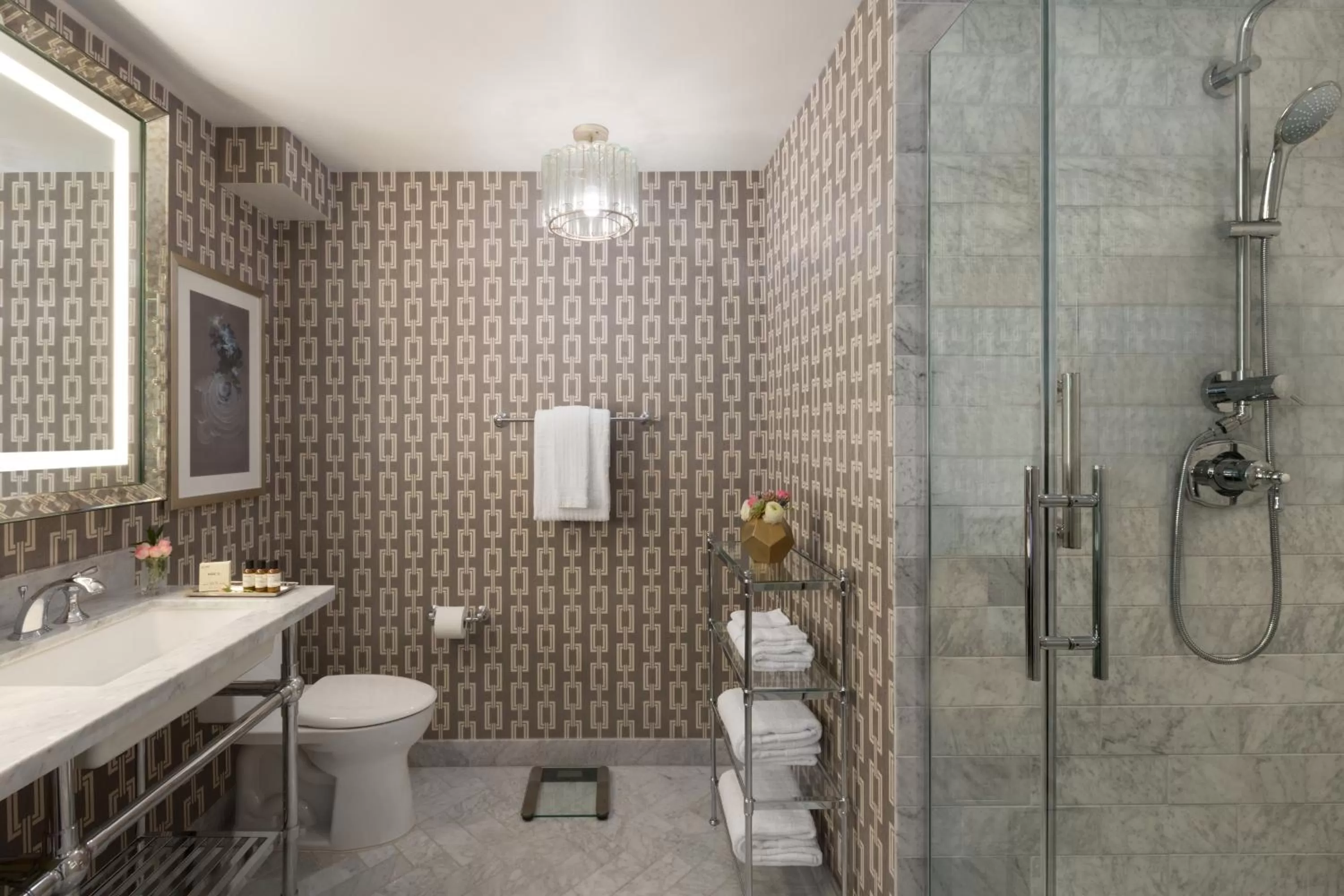 Shower in Claremont Resort & Club