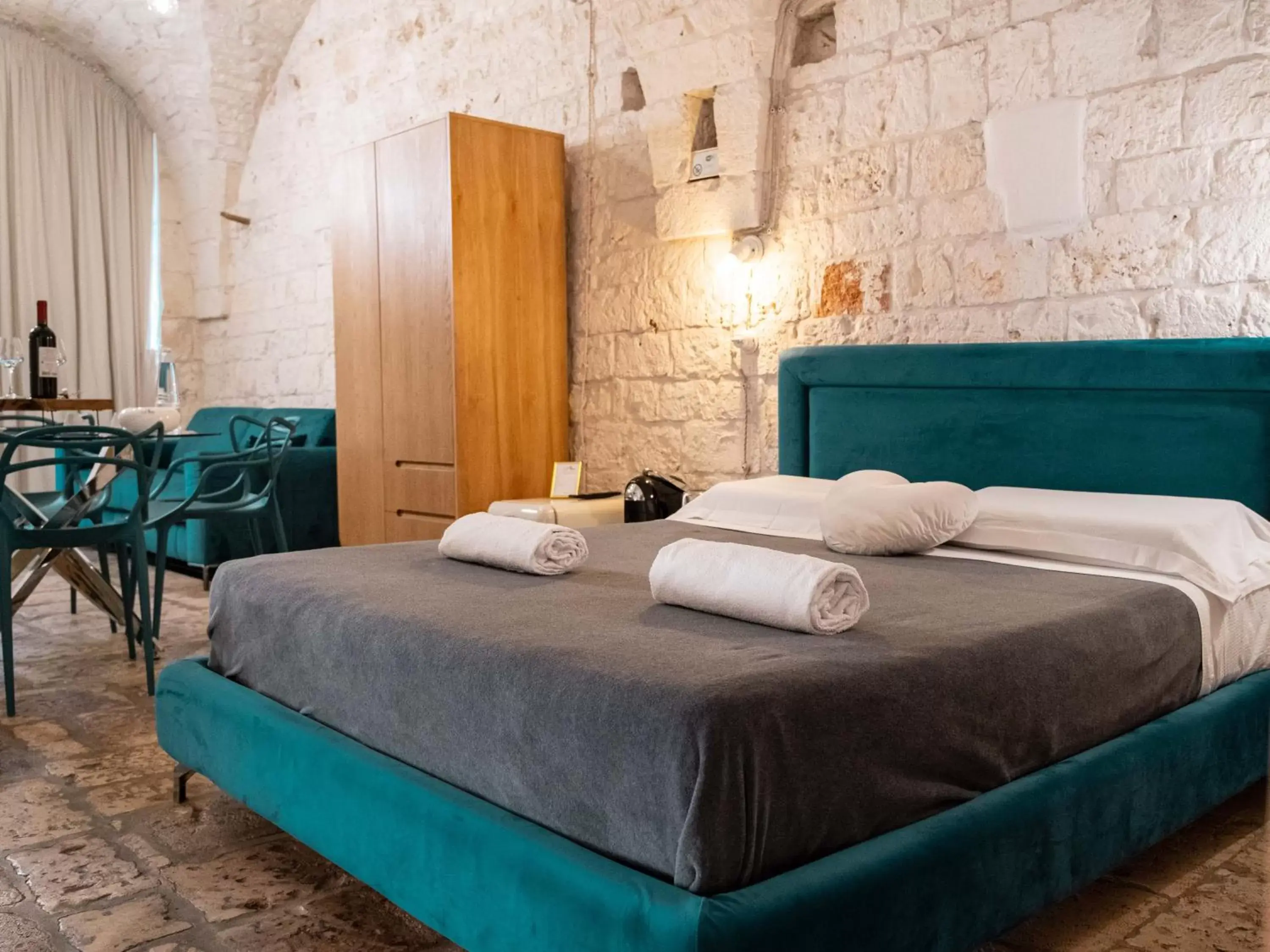 Bed in Dama Bianca Boutique Hotel Ostuni