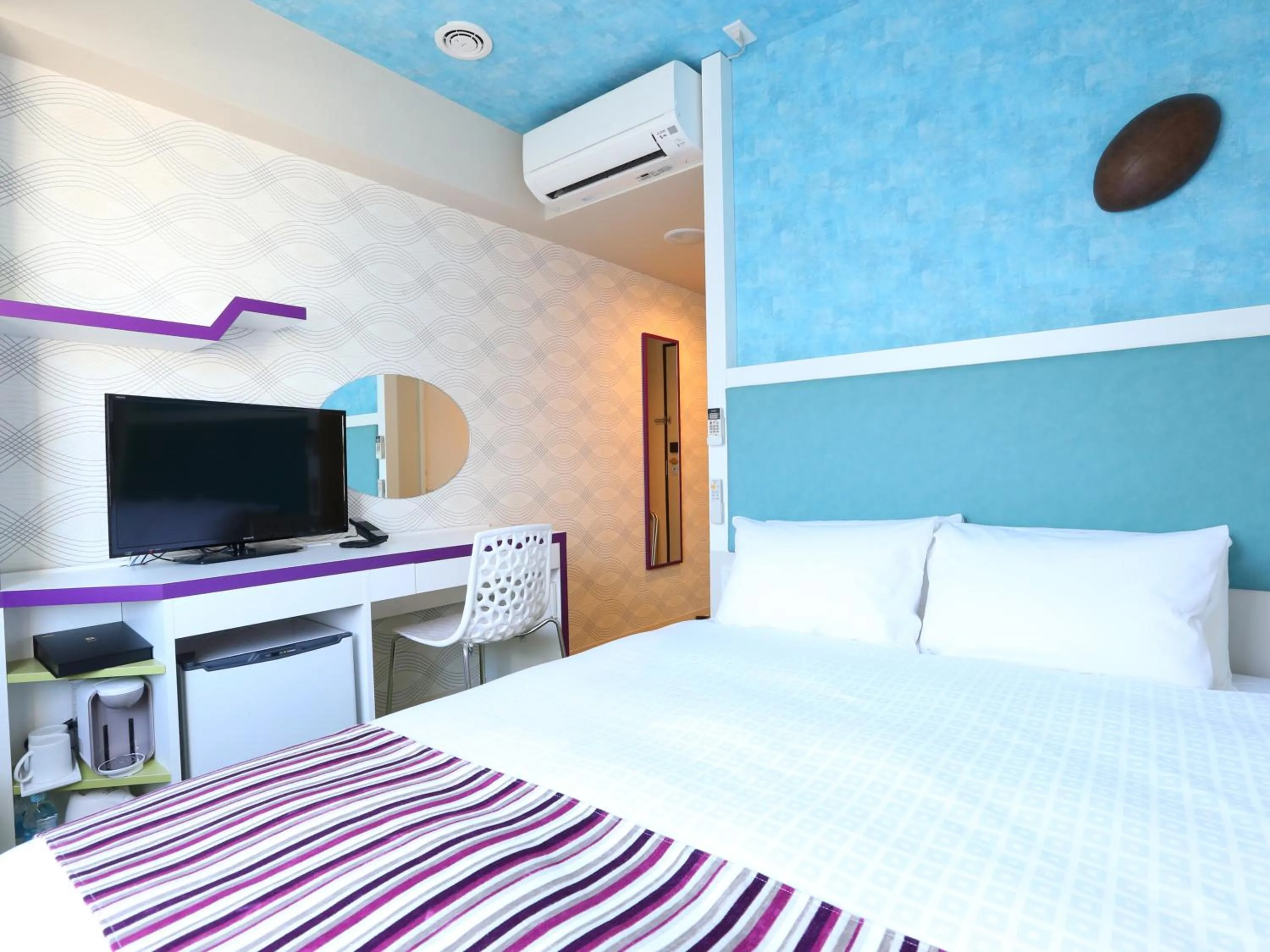 TV and multimedia, Bed in KOKO HOTEL Higashiosaka - formerly Hotel Wing International Select Higashi Osaka