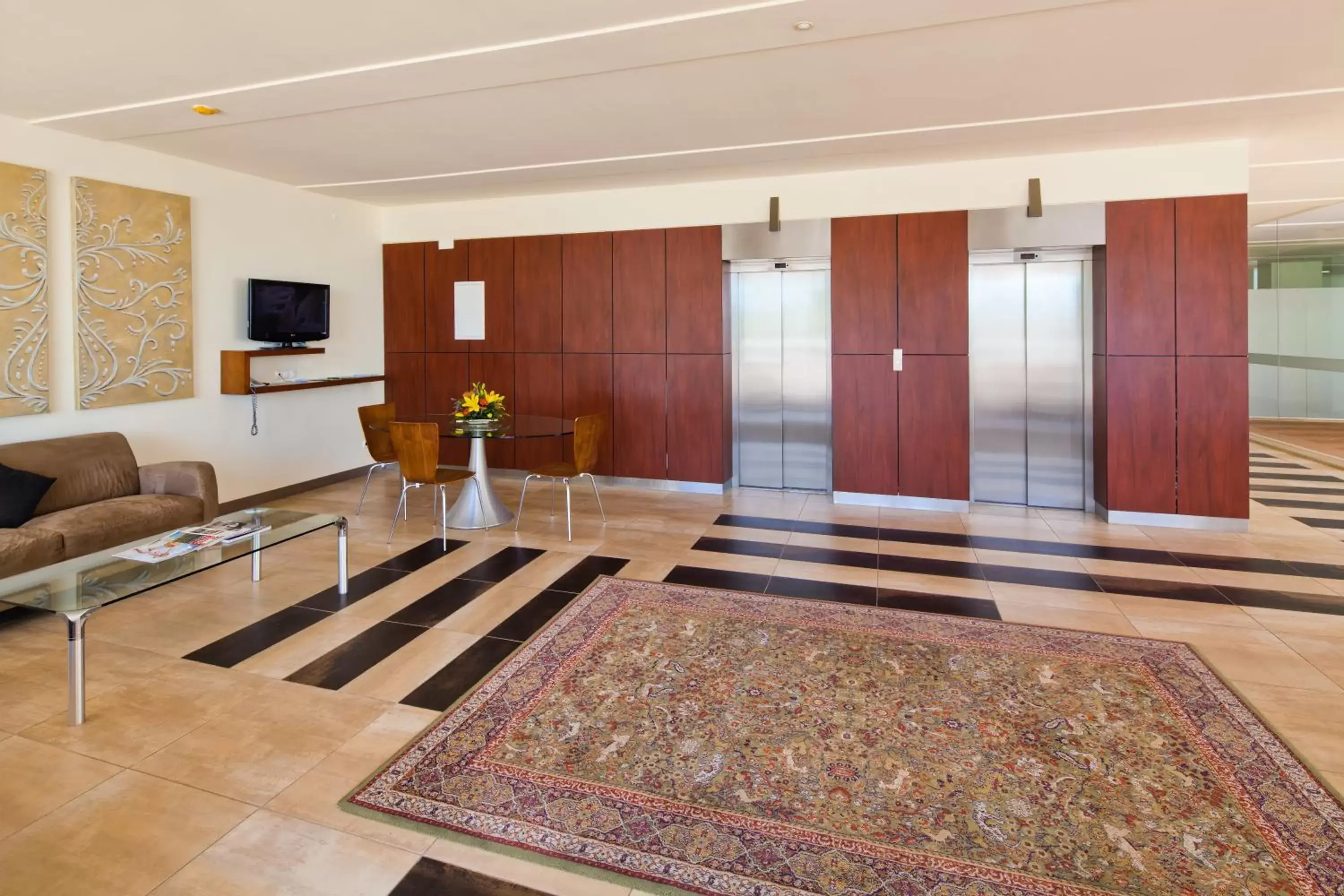 Lobby or reception in Villa Doris Suites