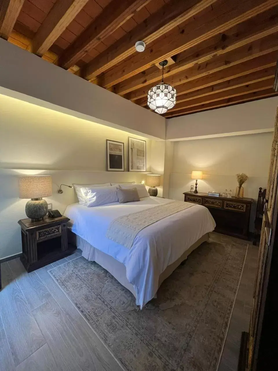 Photo of the whole room, Bed in HOTEL BOUTIQUE CASA CRISTINA